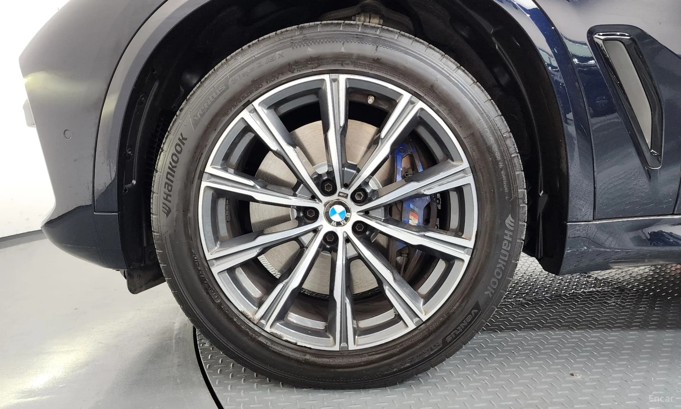 X5 (G05)