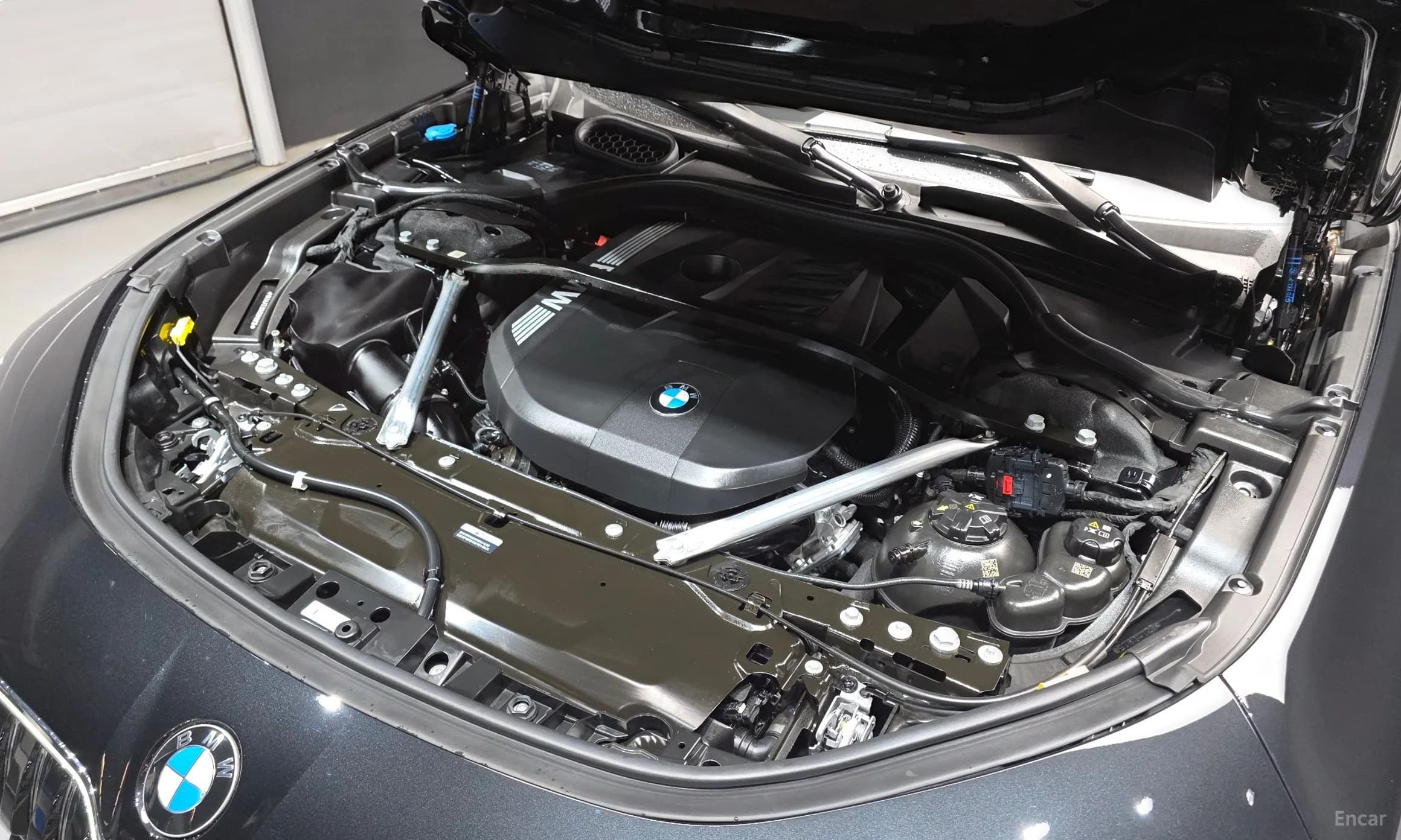 7 Series (G70)