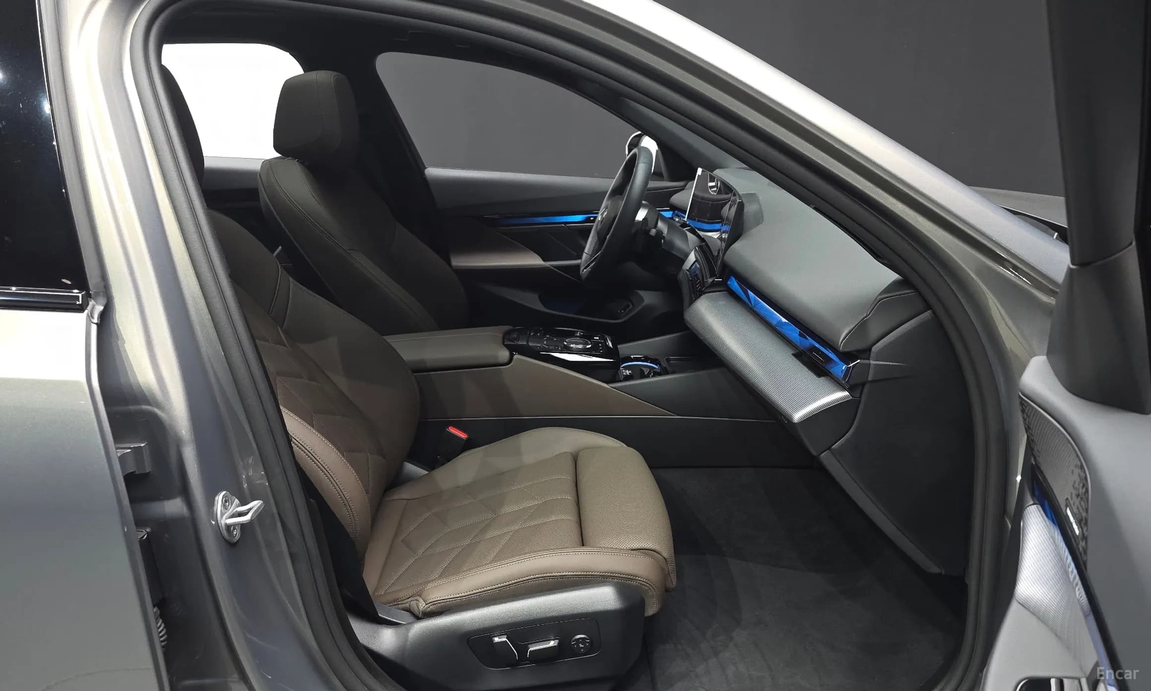 5 Series (G60)