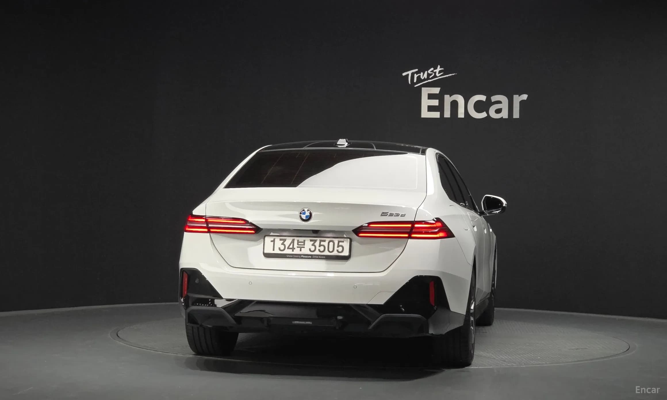 5 Series (G60)