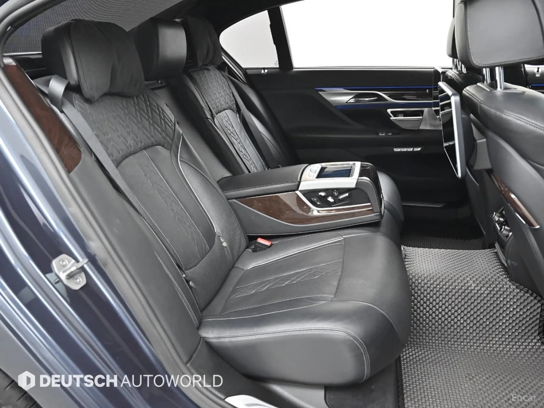 7 Series (G11)
