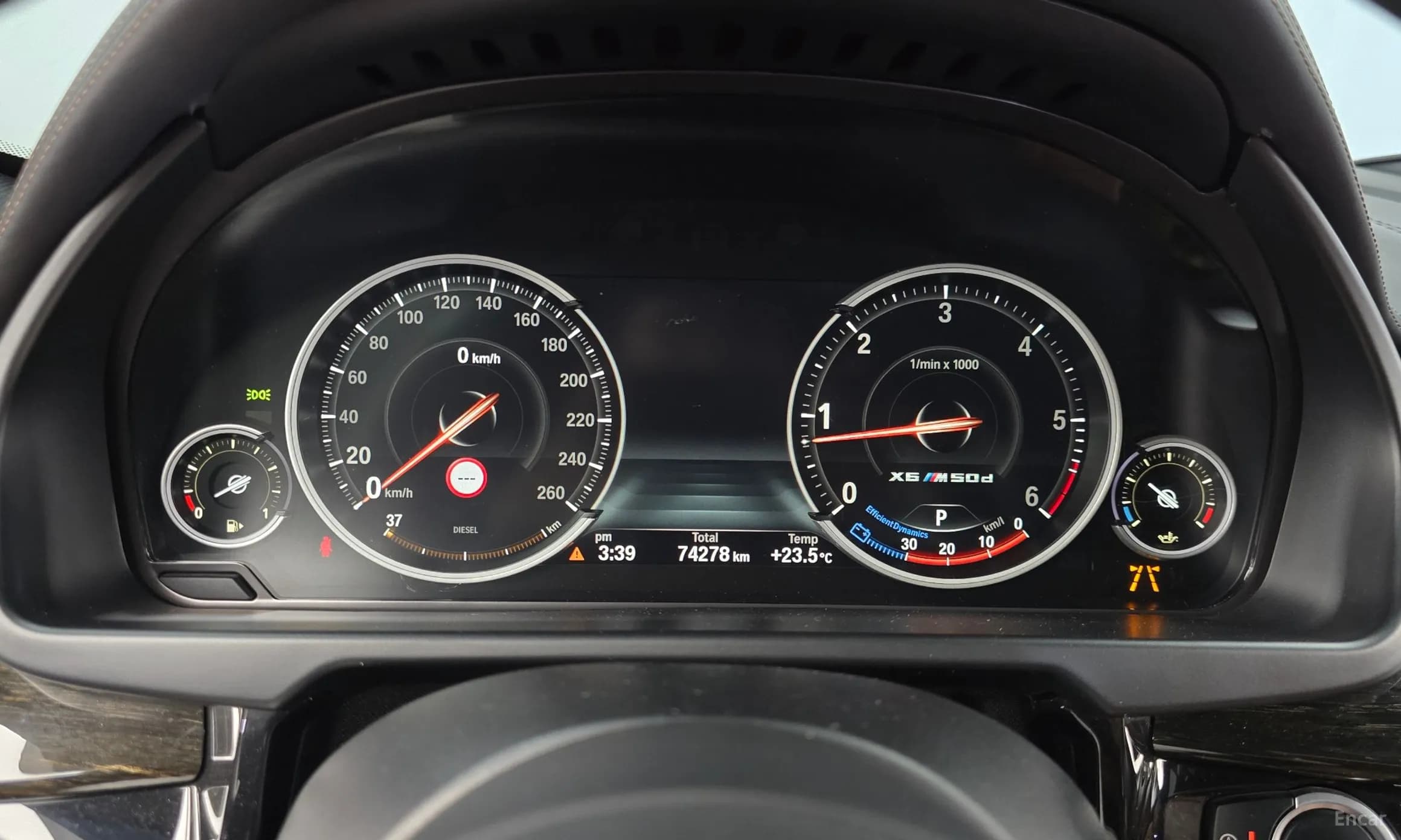 X6 (F16)