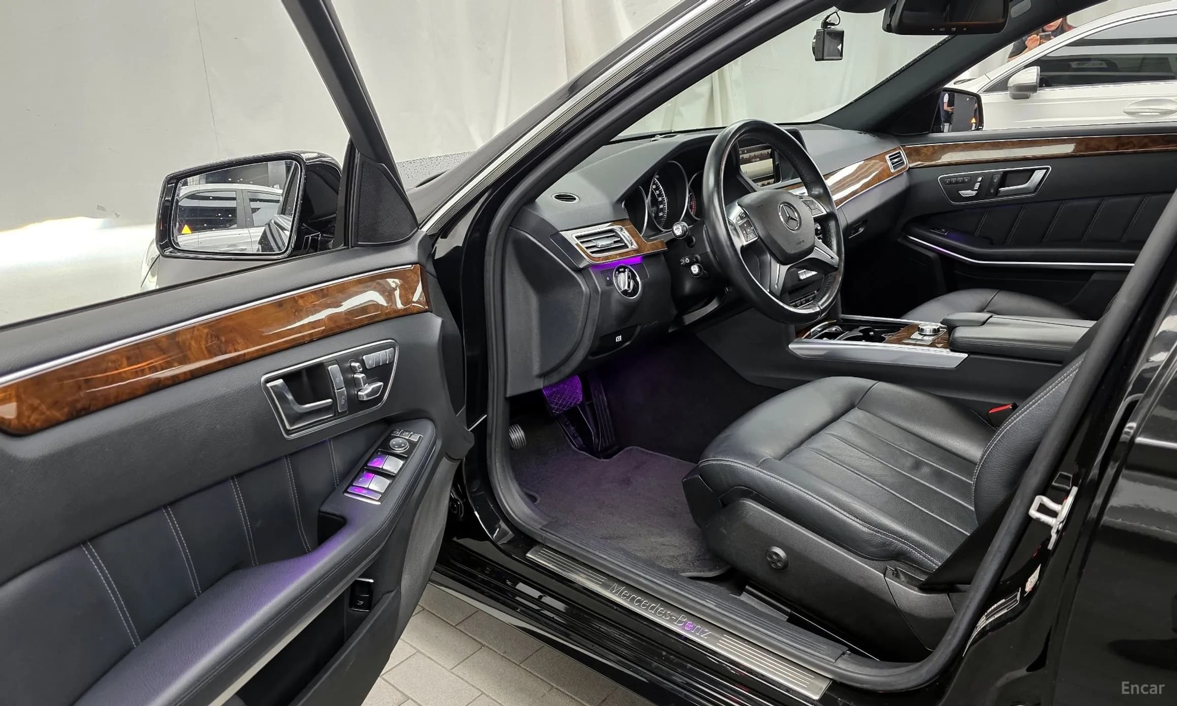 E-Class W212