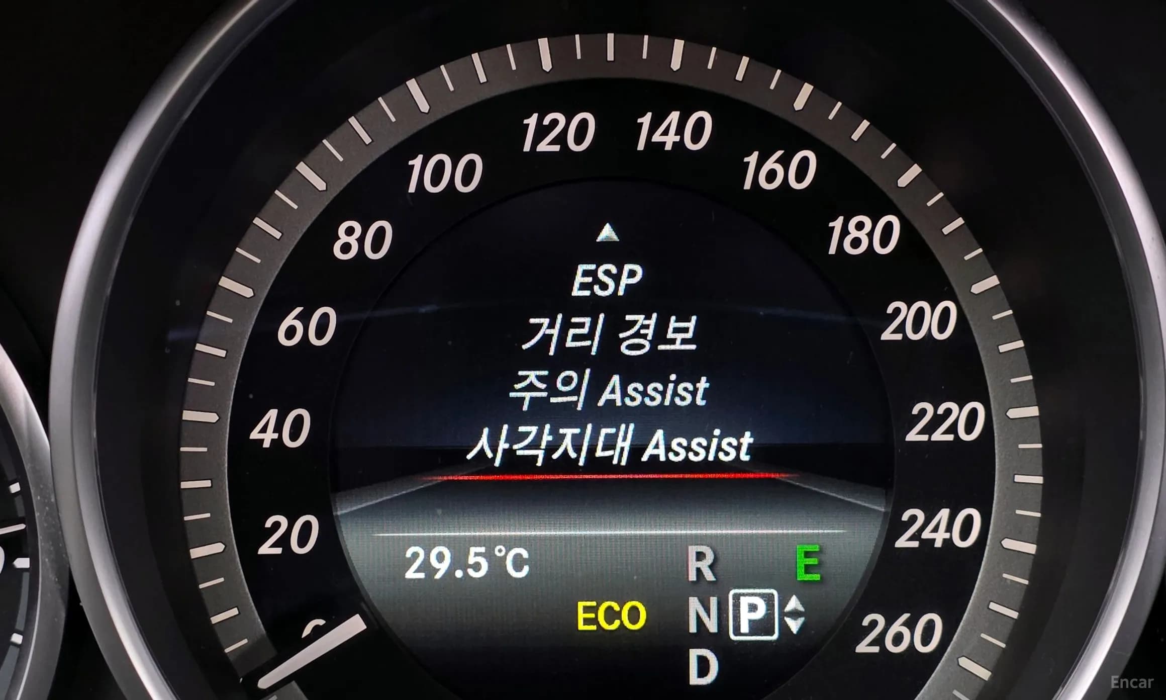 E-Class W212