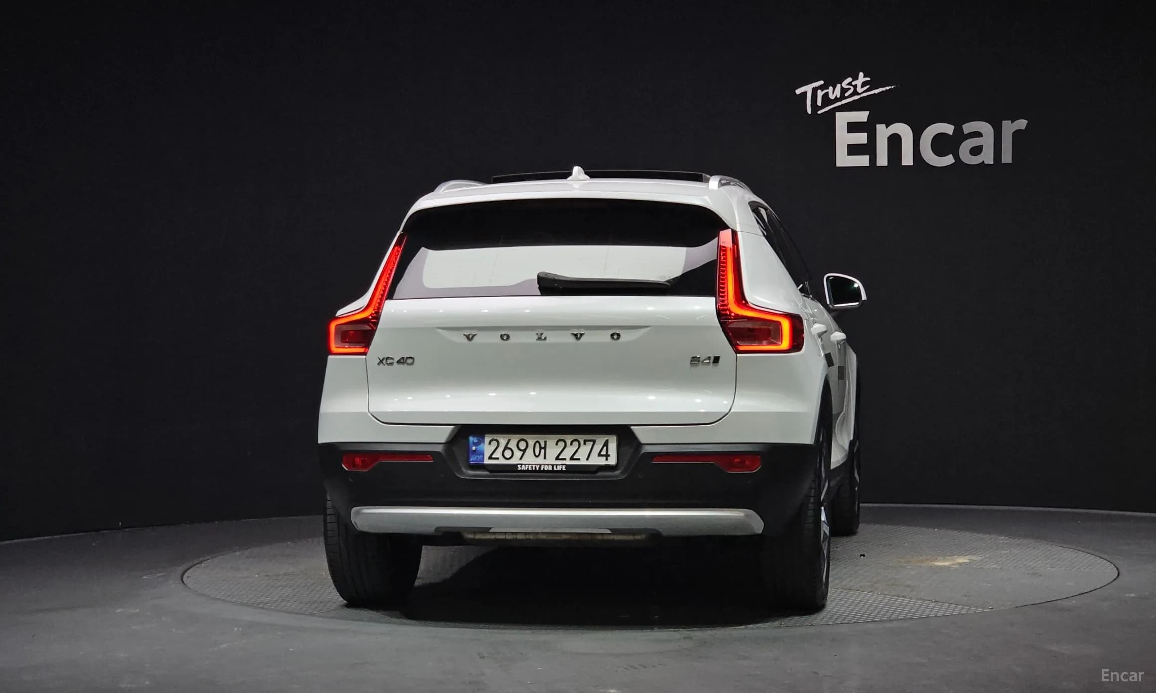 XC40