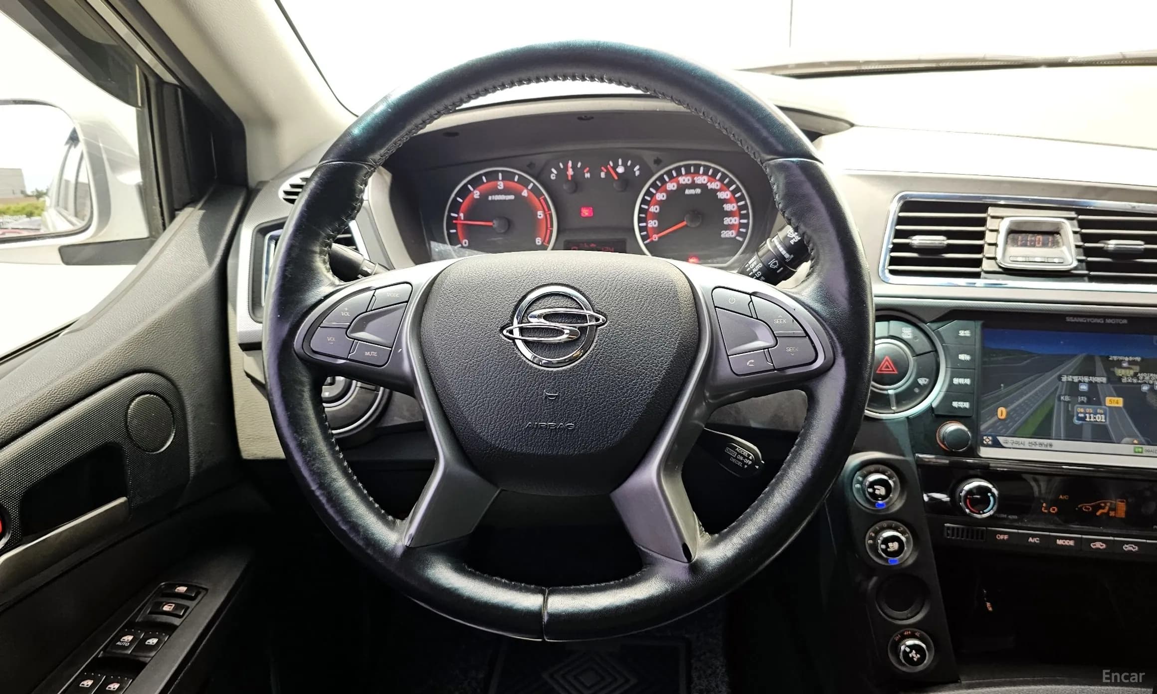 Korando Sports