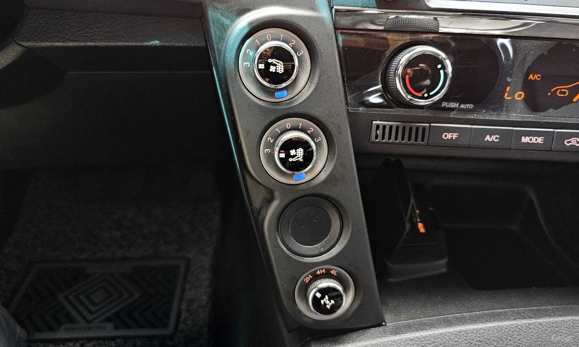 Korando Sports