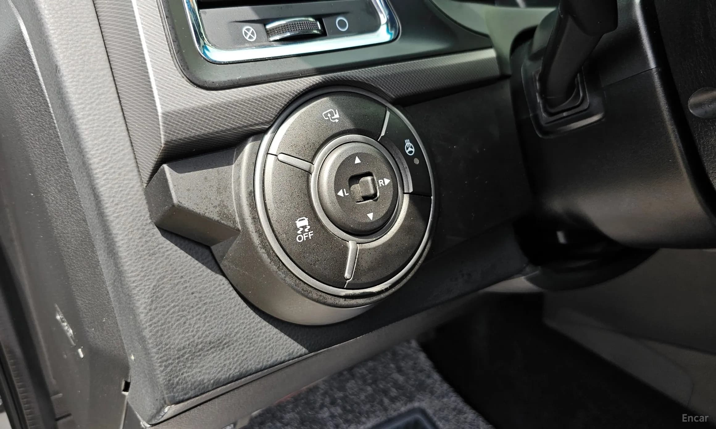 Korando Sports
