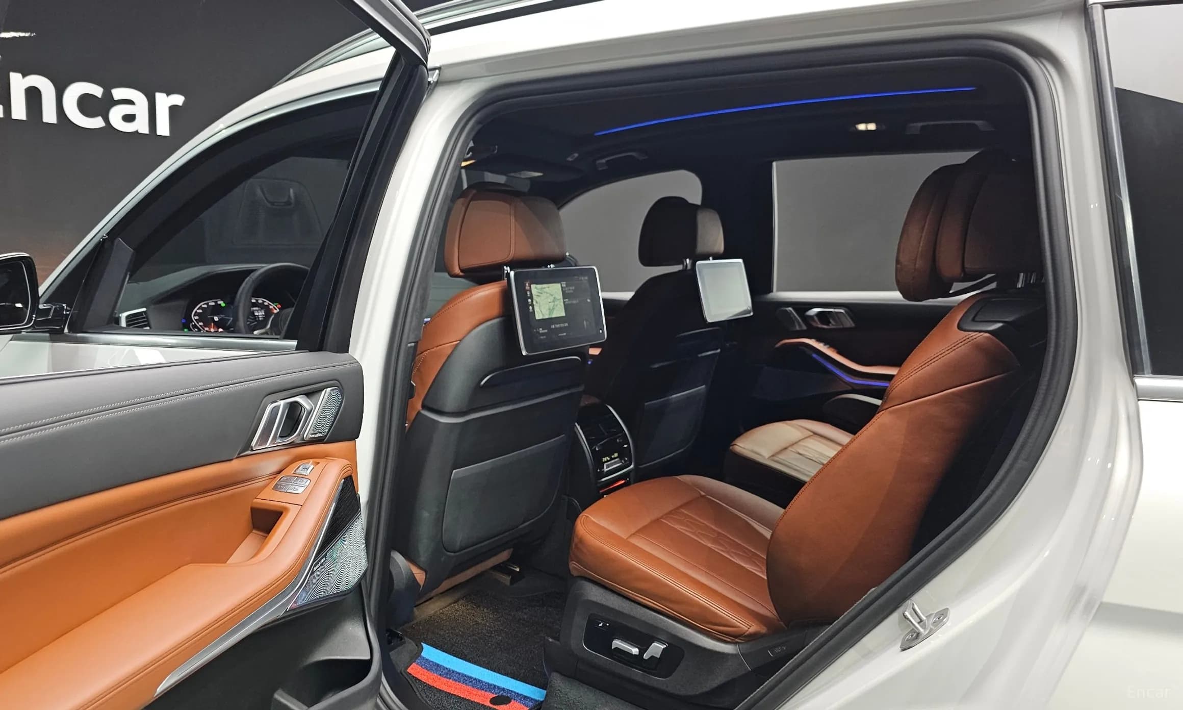 X7 (G07)
