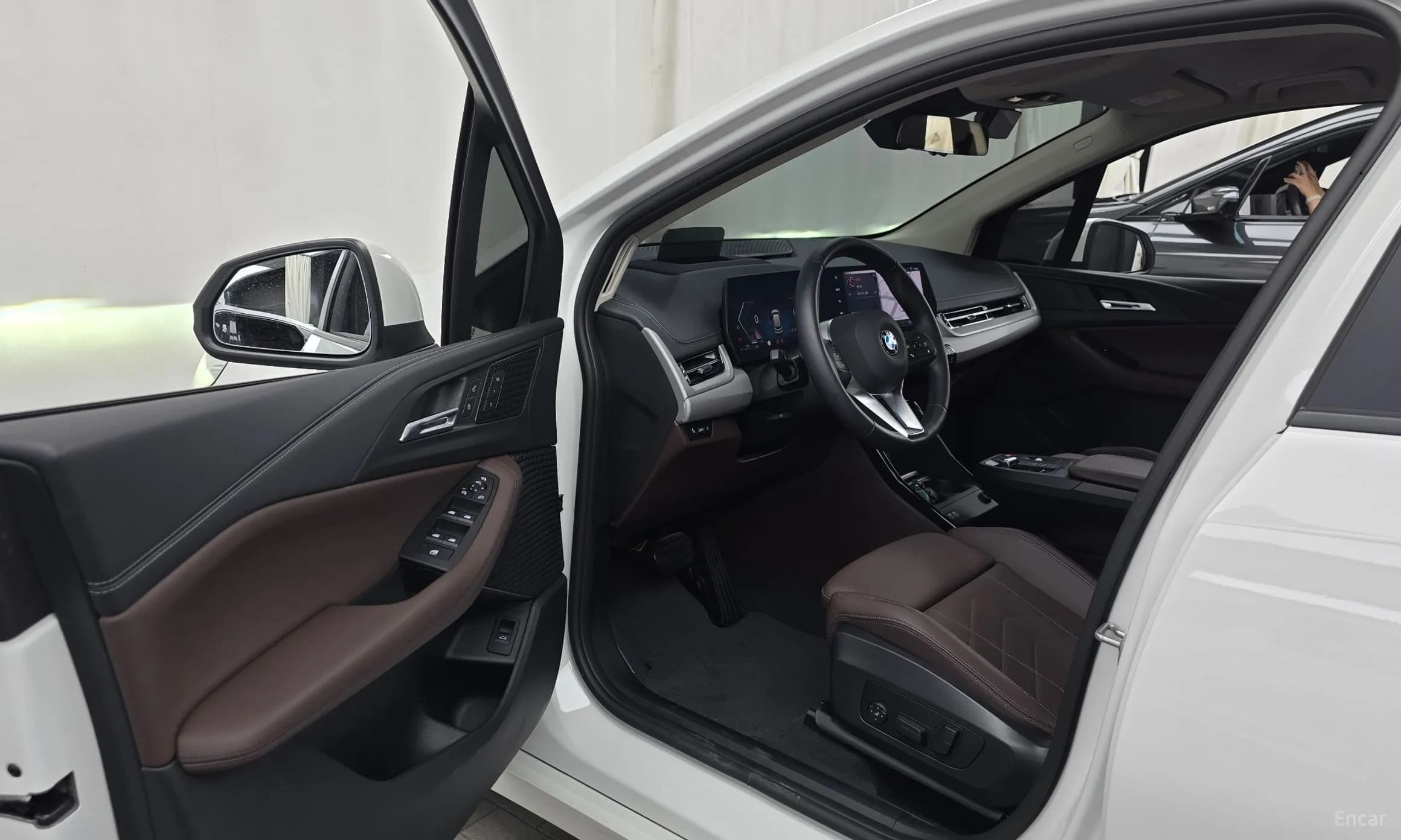 2 Series Active Tourer (U06)
