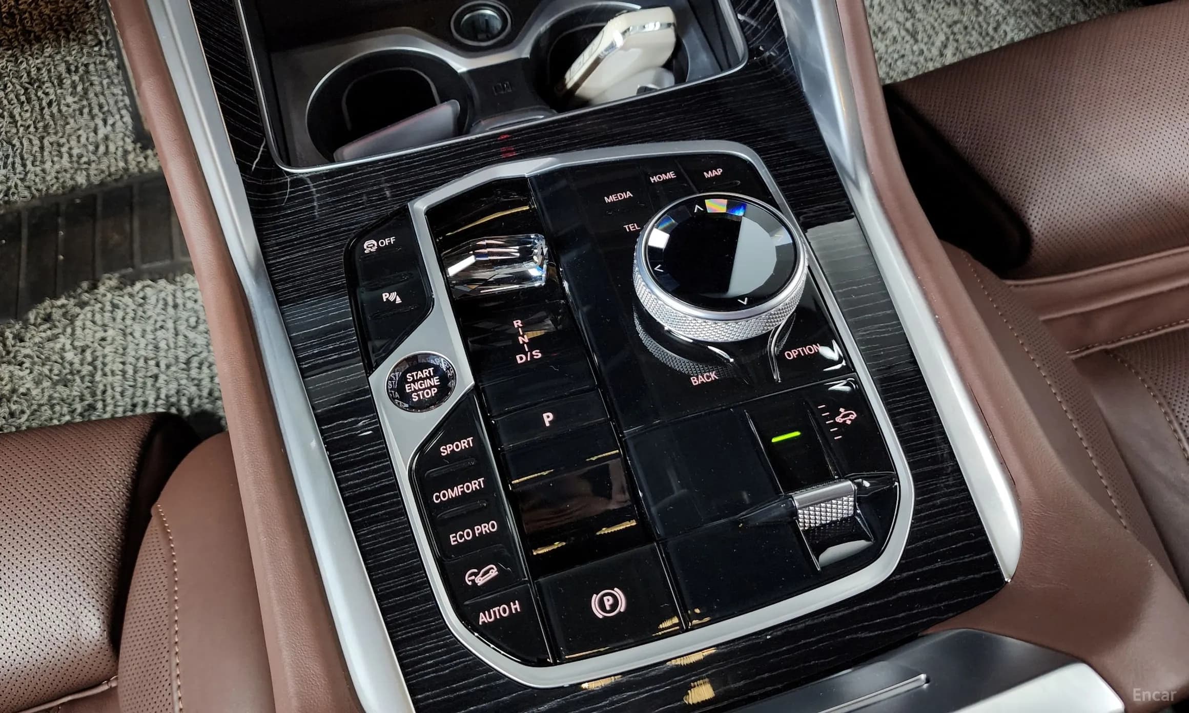 X6 (G06)