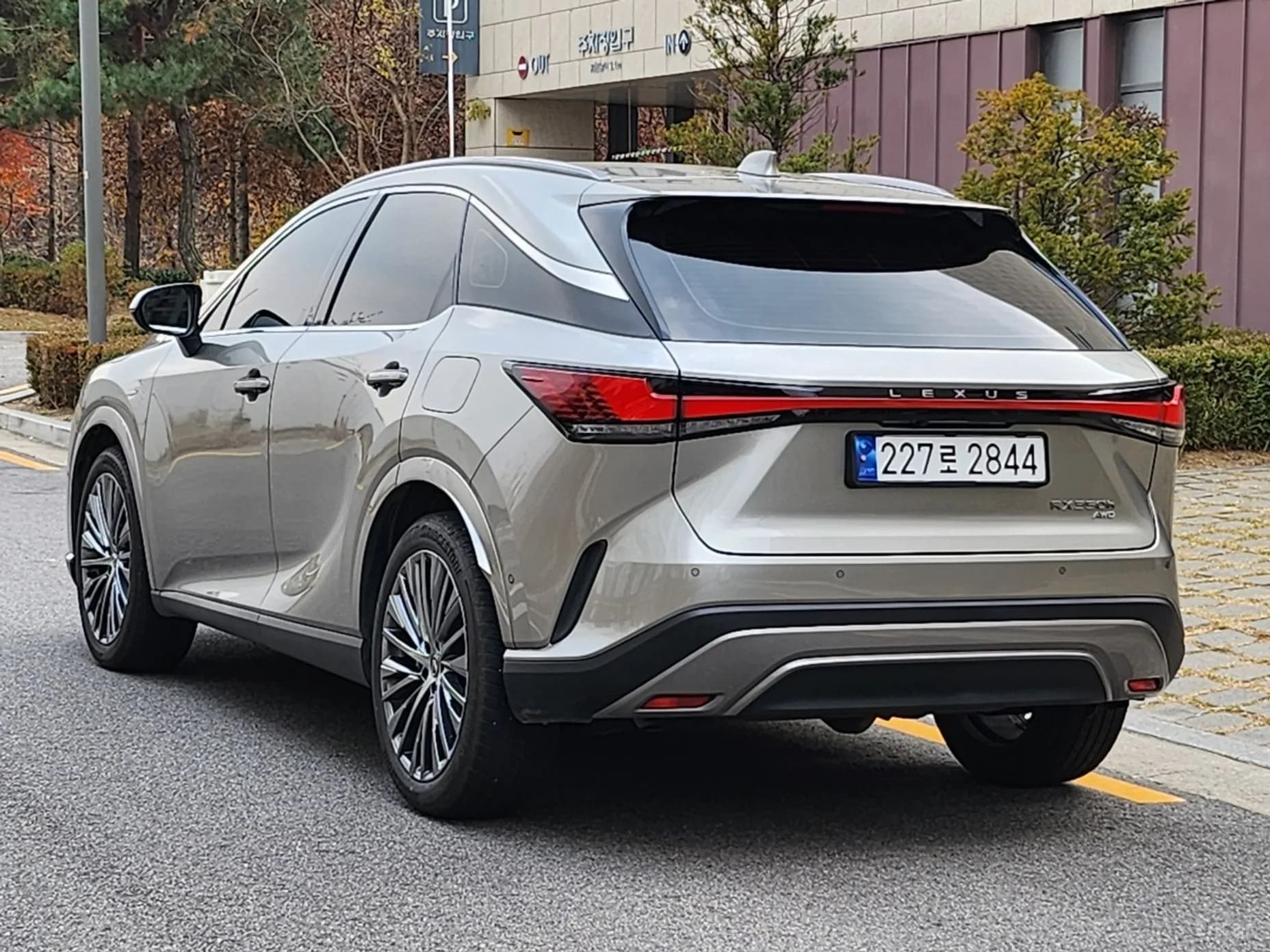 RX350h 5th Generation