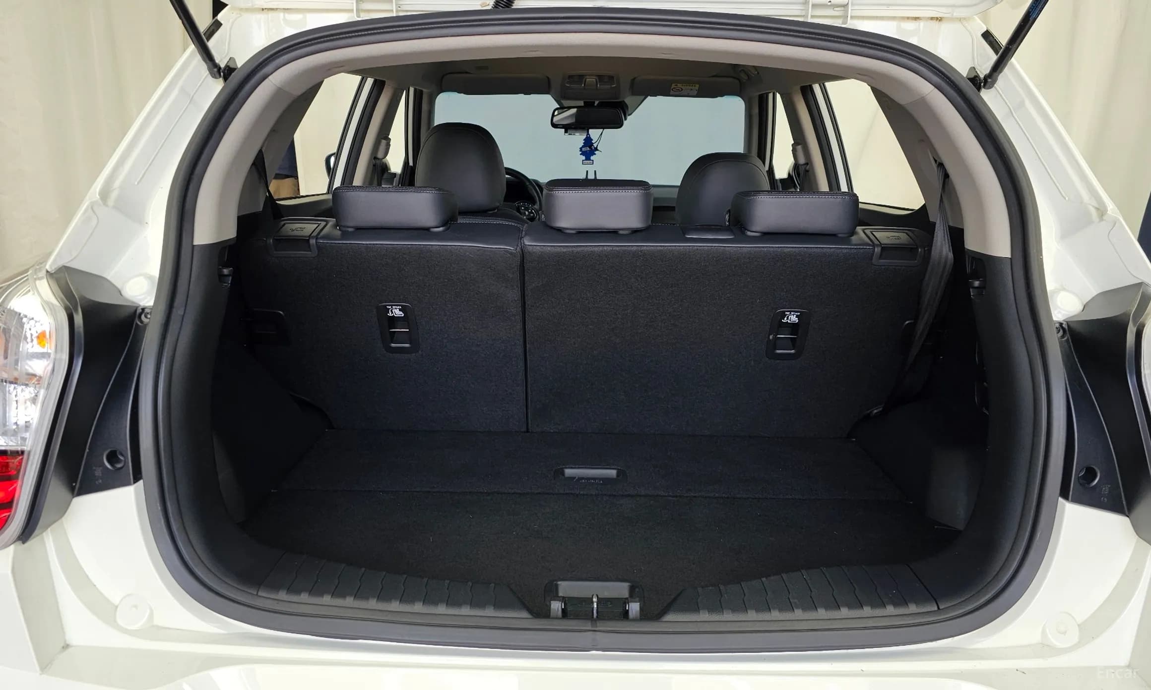 Berry New Tivoli
