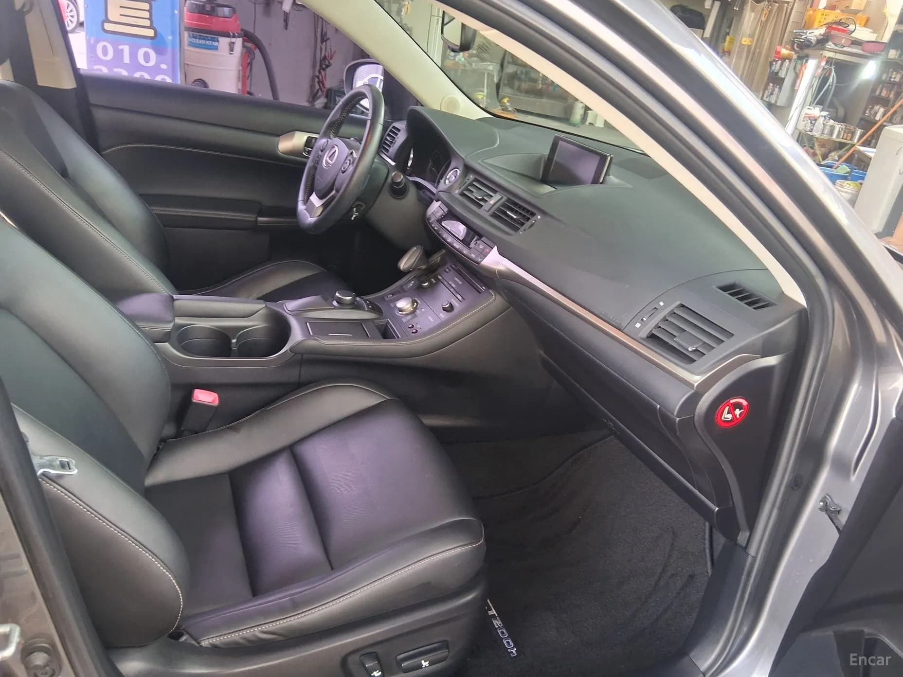CT200h