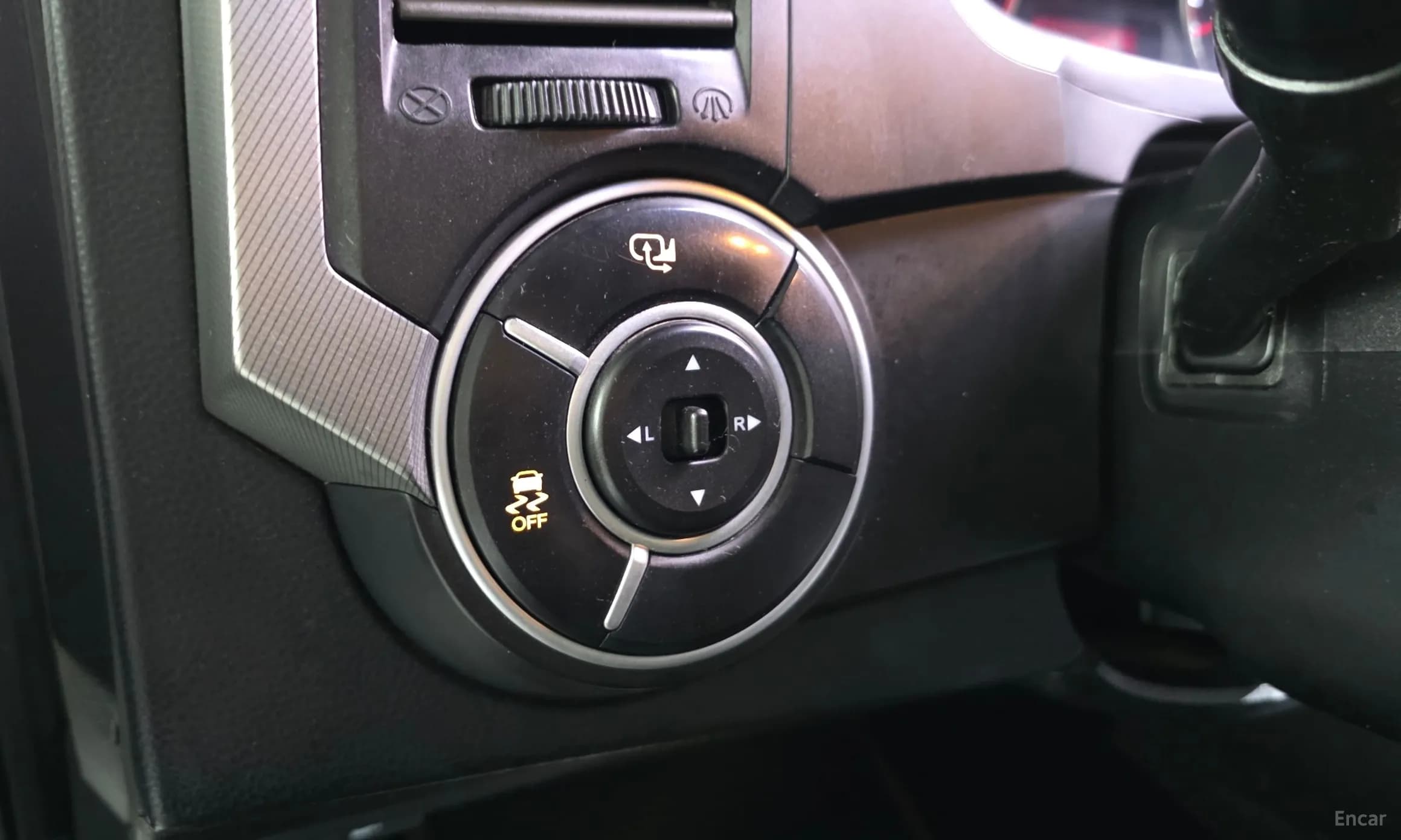 Korando Sports