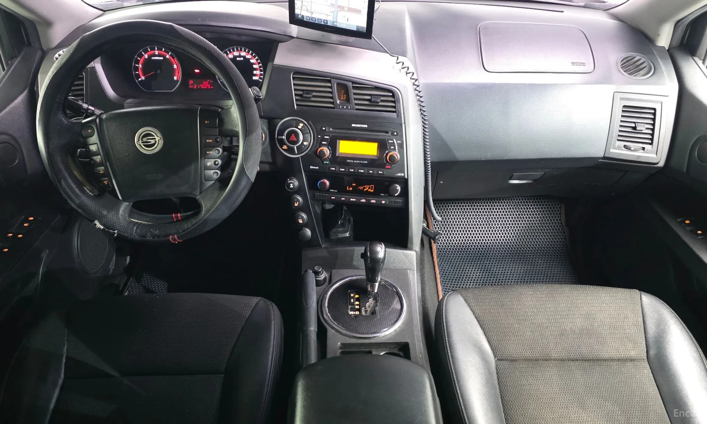 Korando Sports