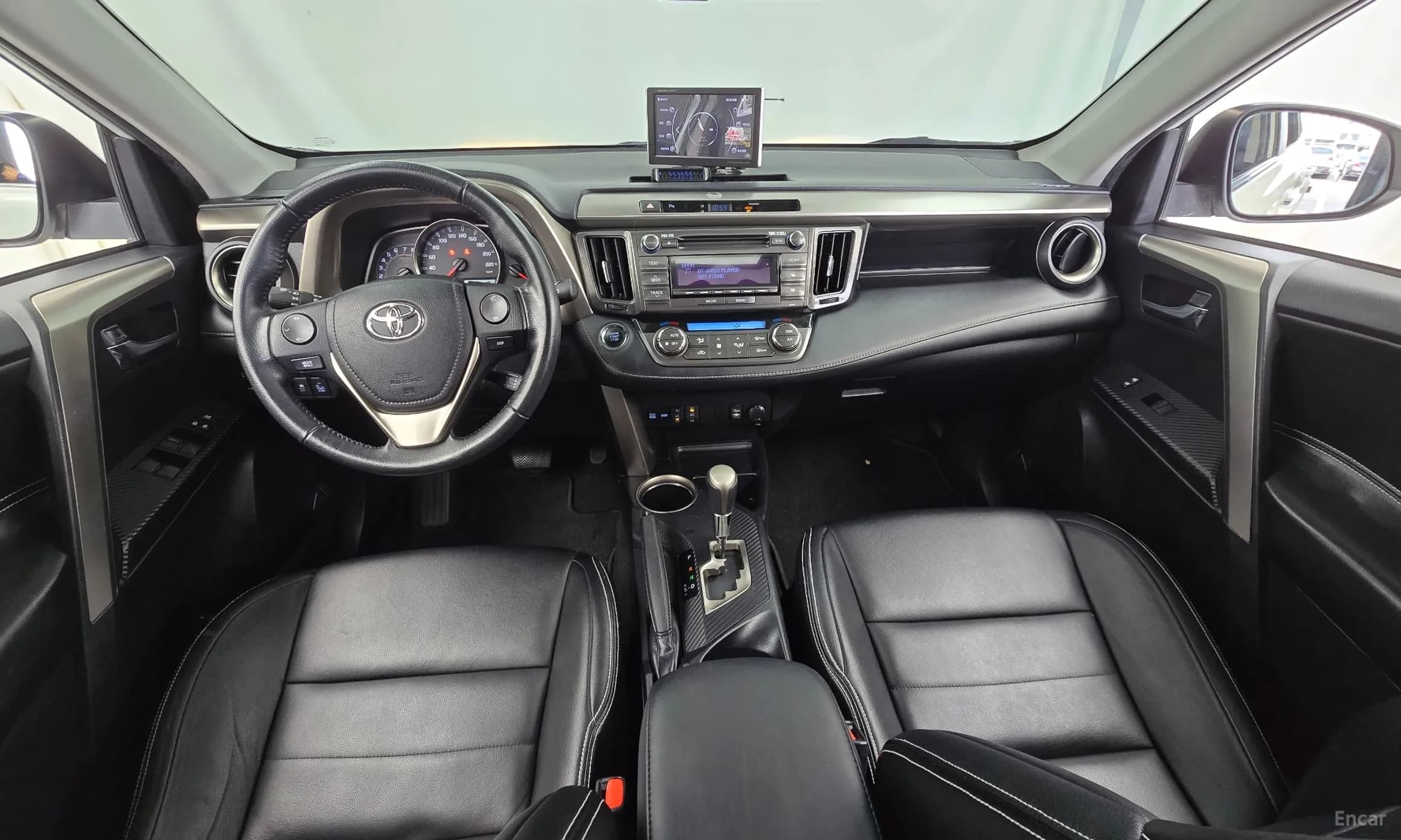 RAV4
