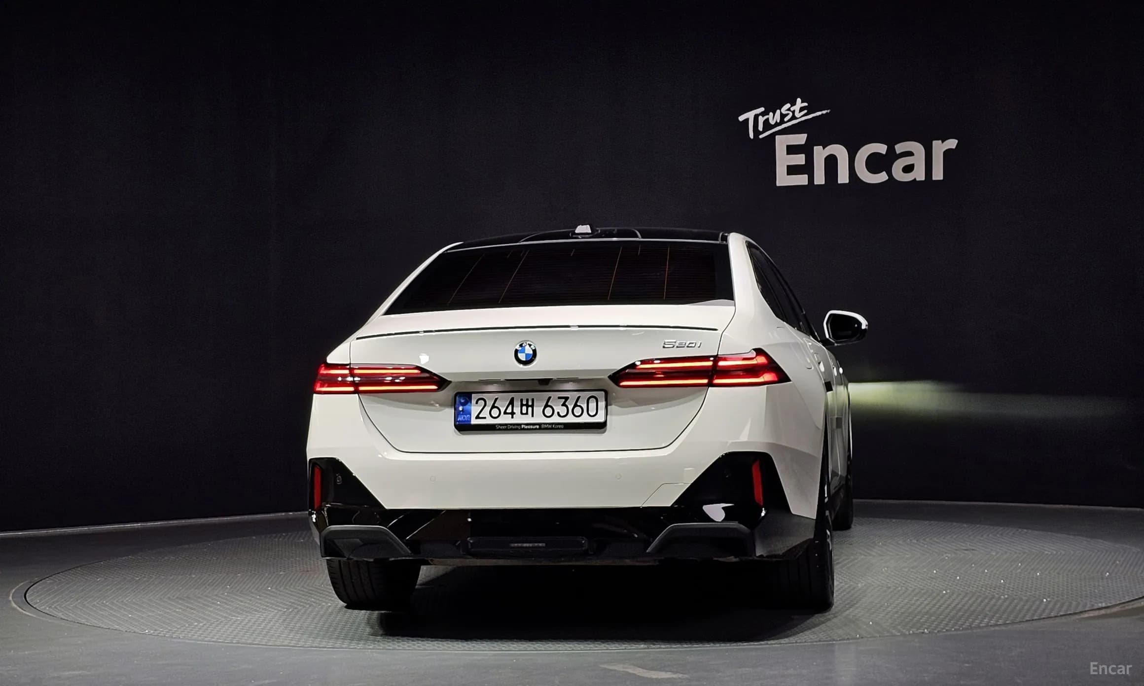 5 Series (G60)