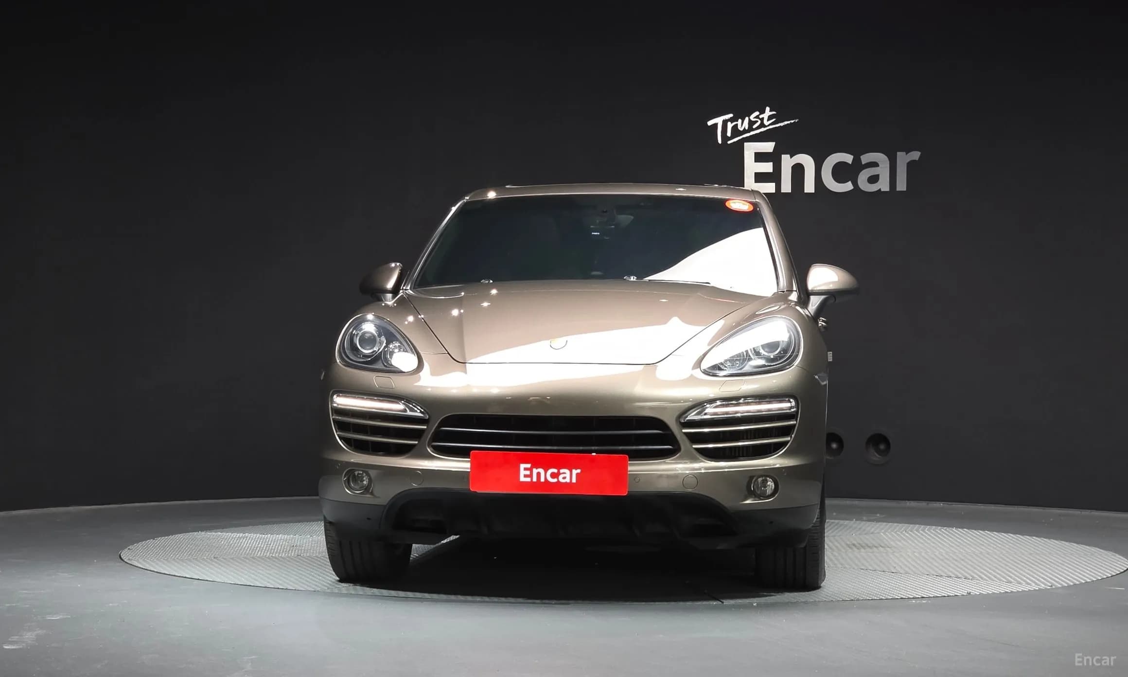 New Cayenne