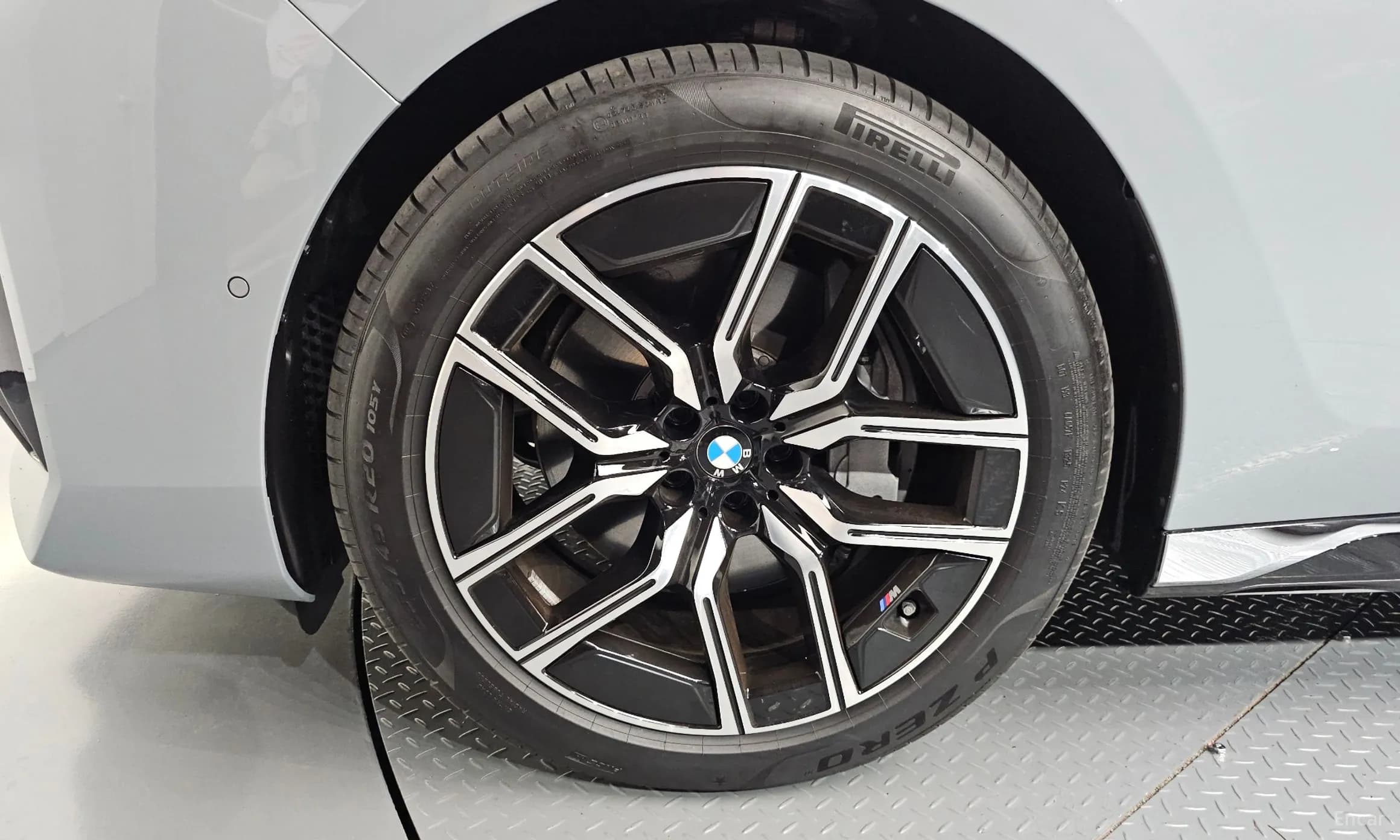 7 Series (G70)
