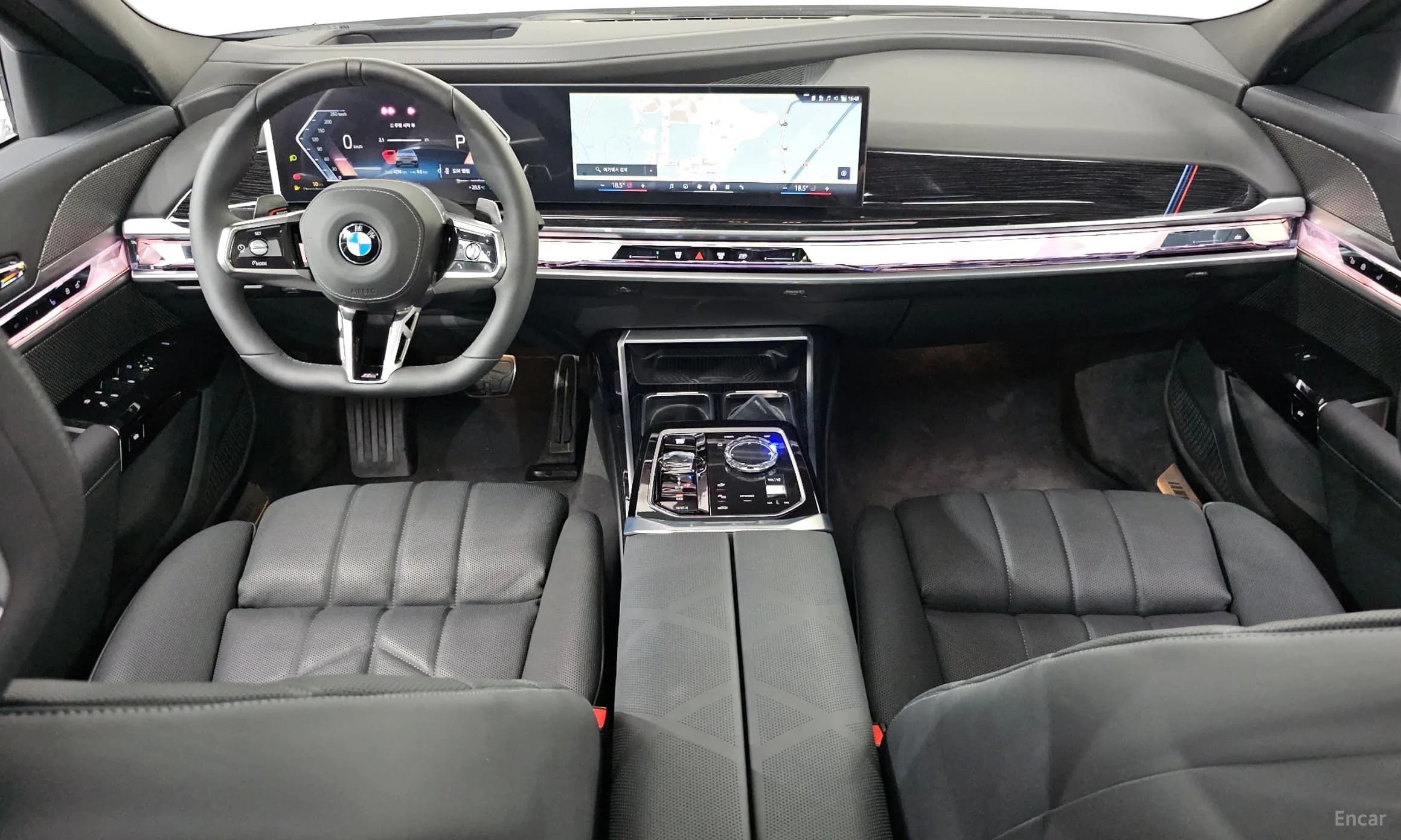 7 Series (G70)
