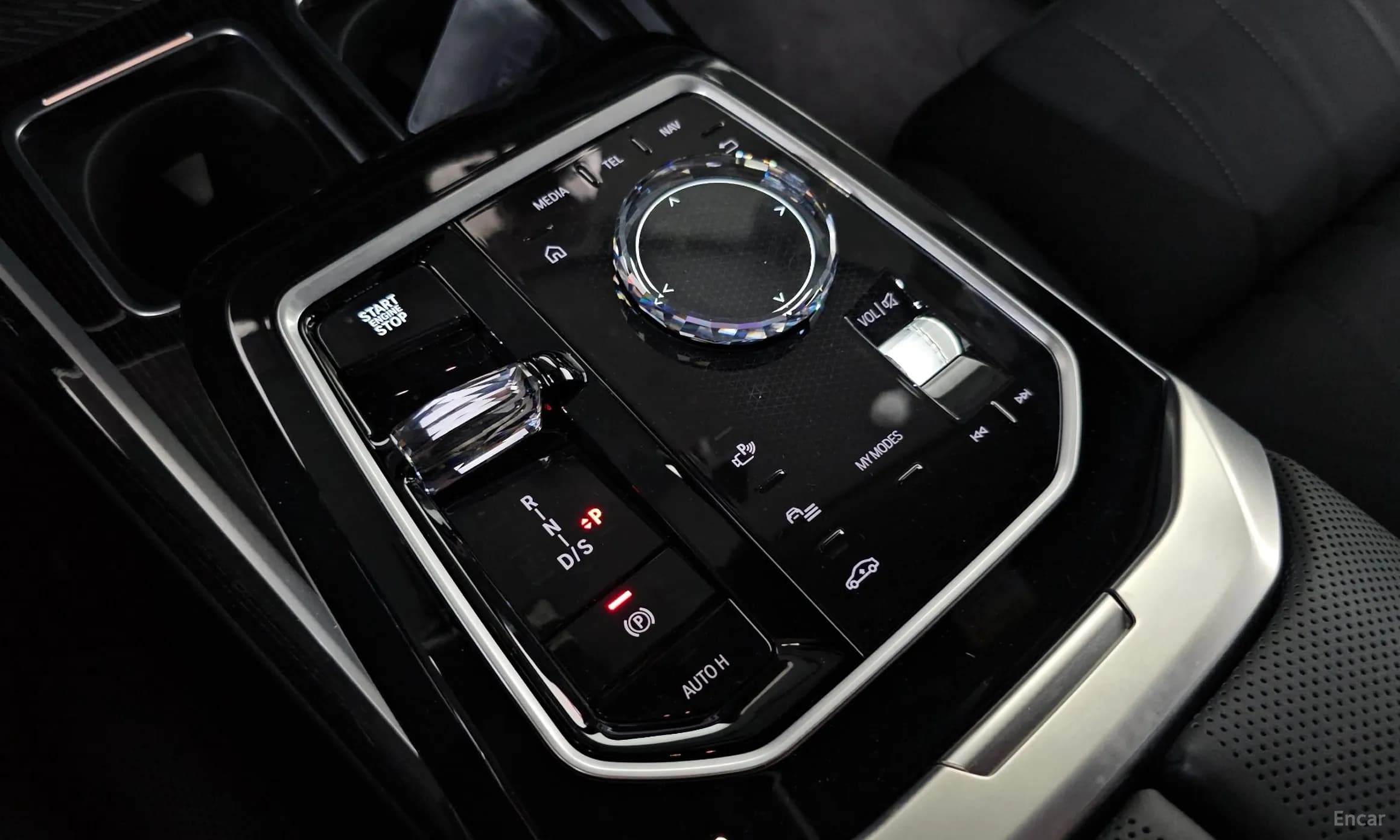 7 Series (G70)