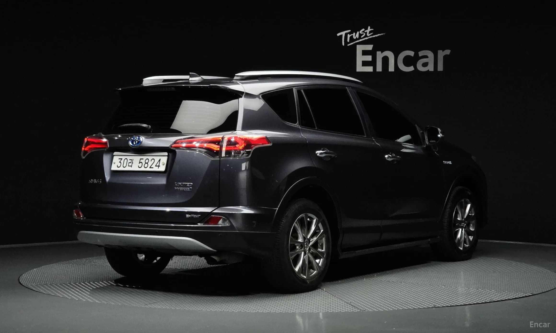 RAV4
