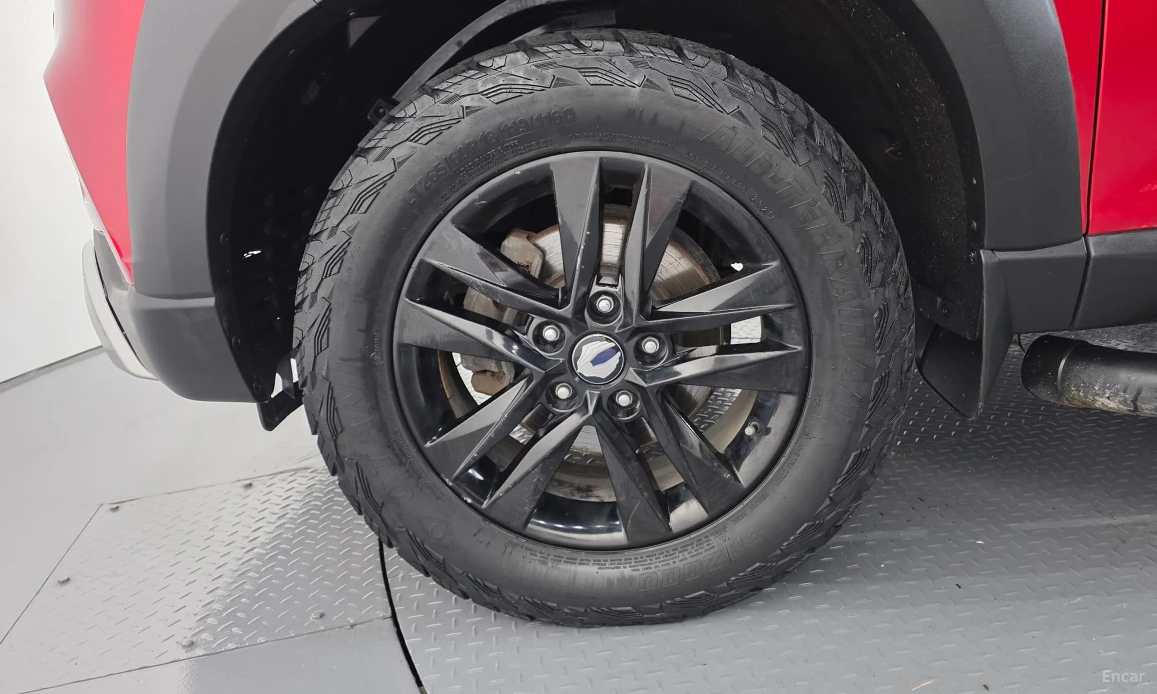 Rexton Sports Khan