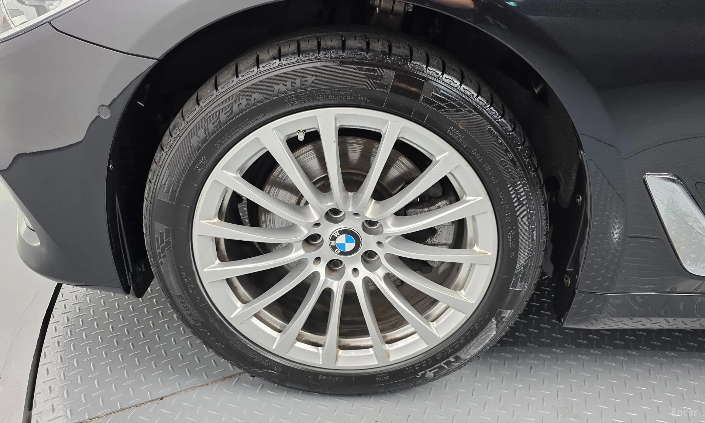 5 Series (G30)