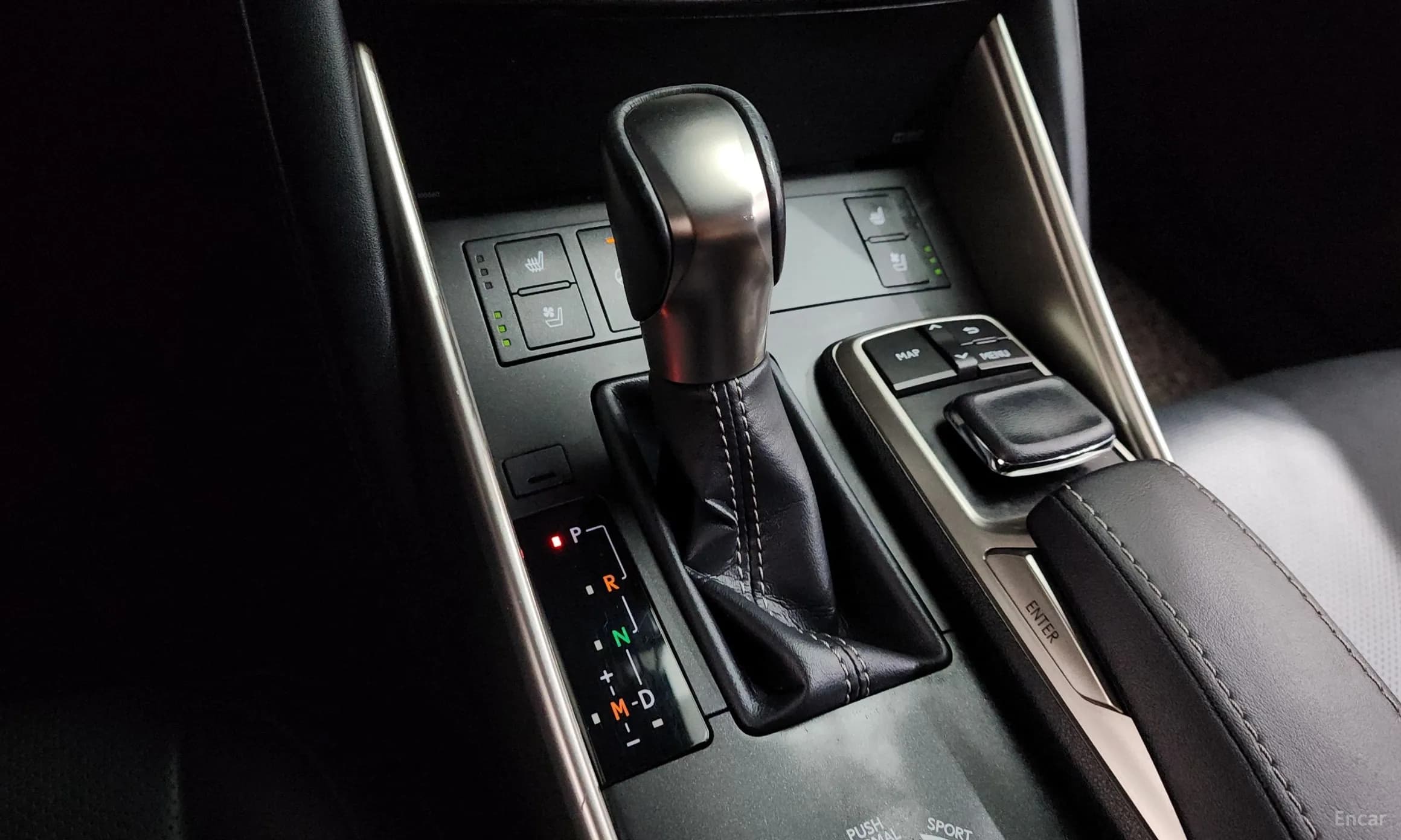 New IS200t