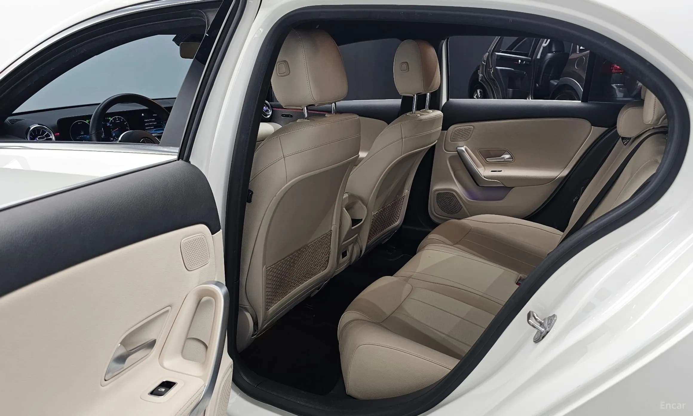 A-Class W177