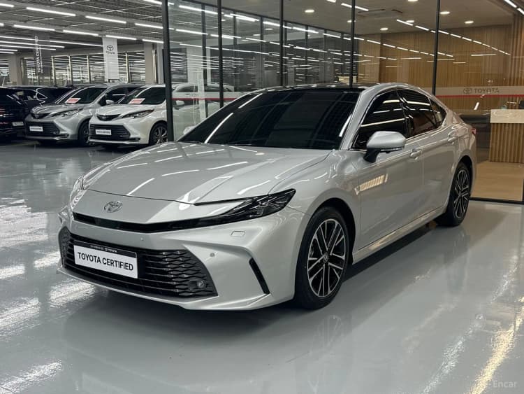 Camry (XV80)