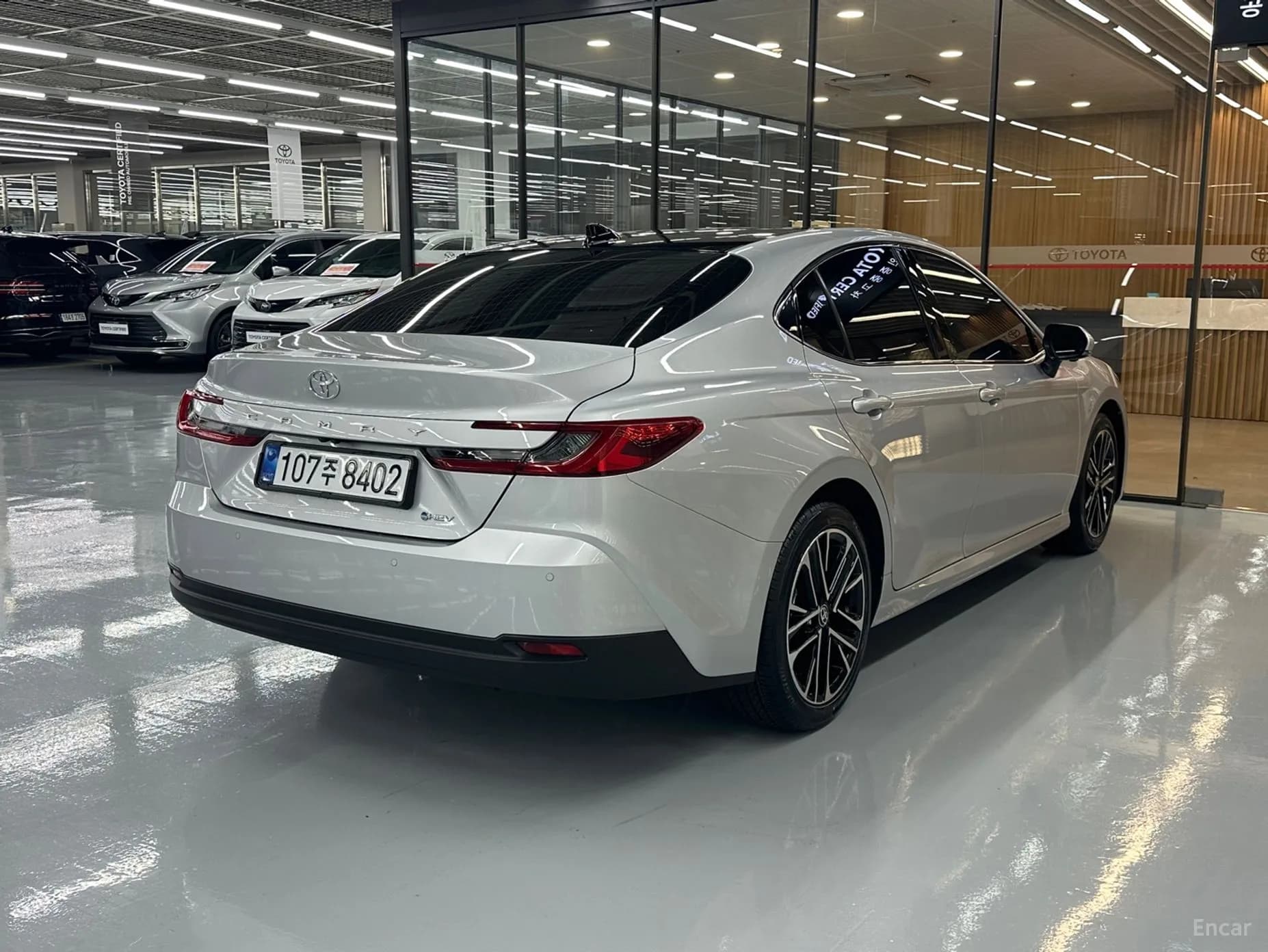 Camry (XV80)
