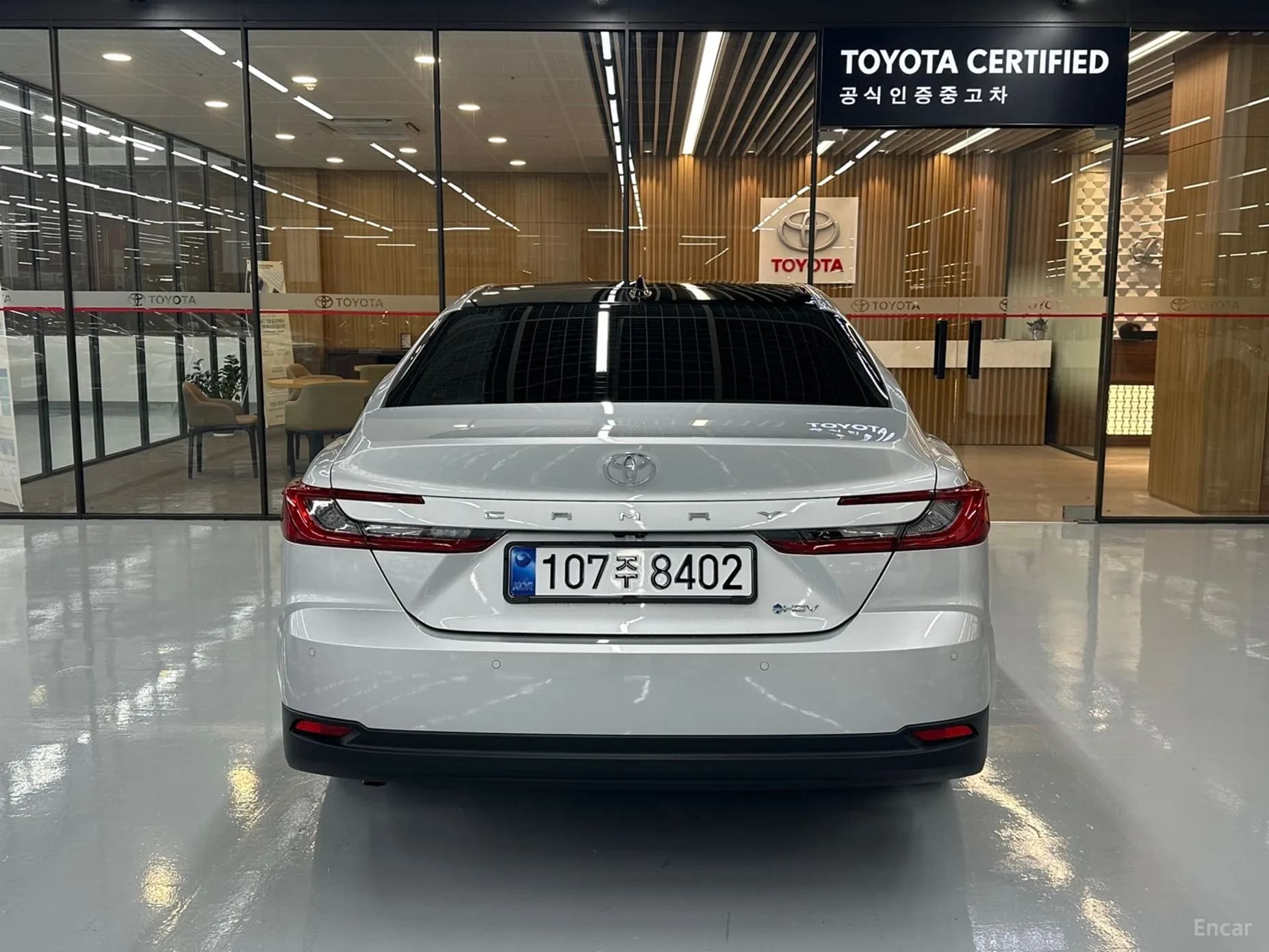 Camry (XV80)