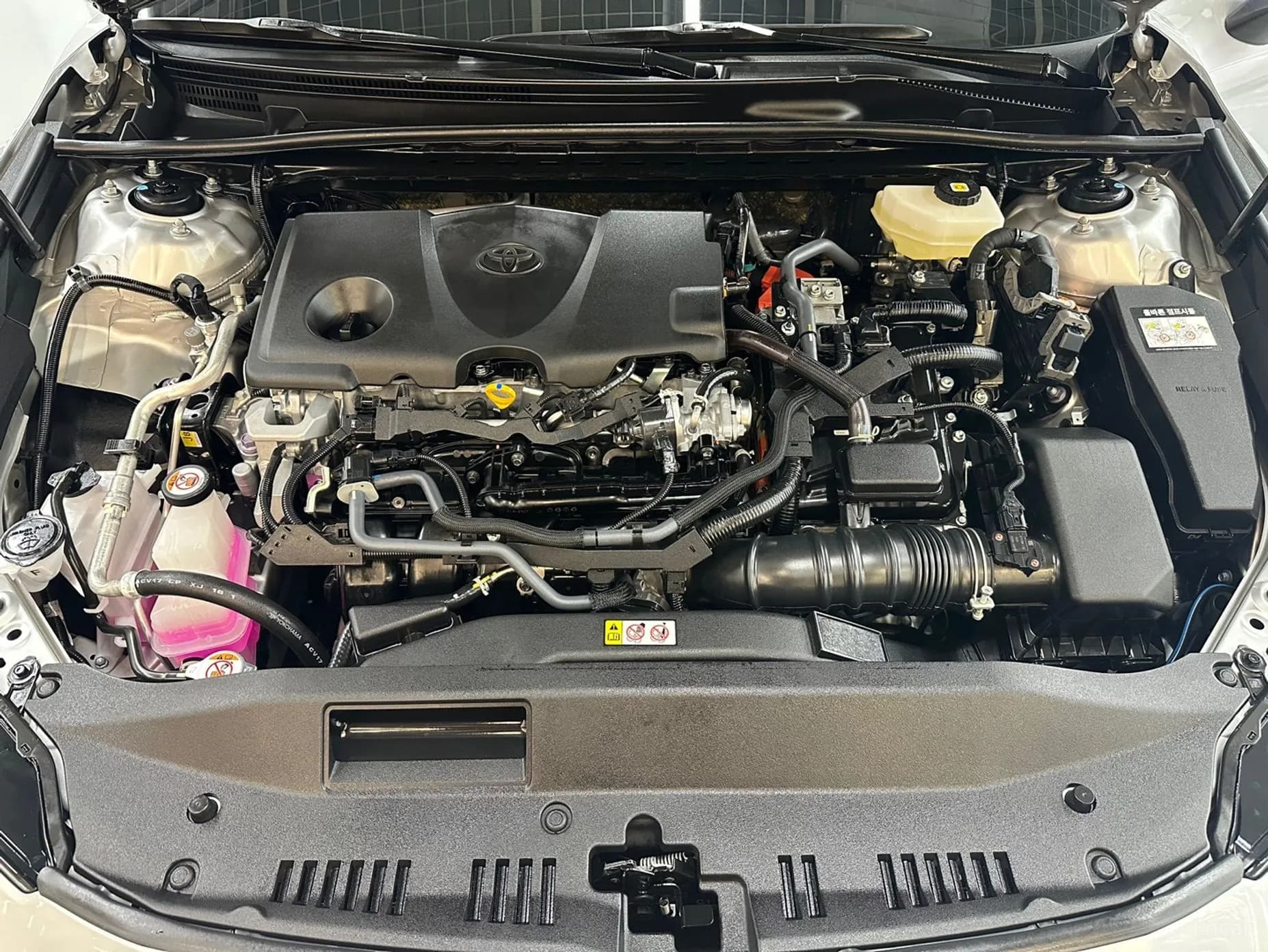 Camry (XV80)