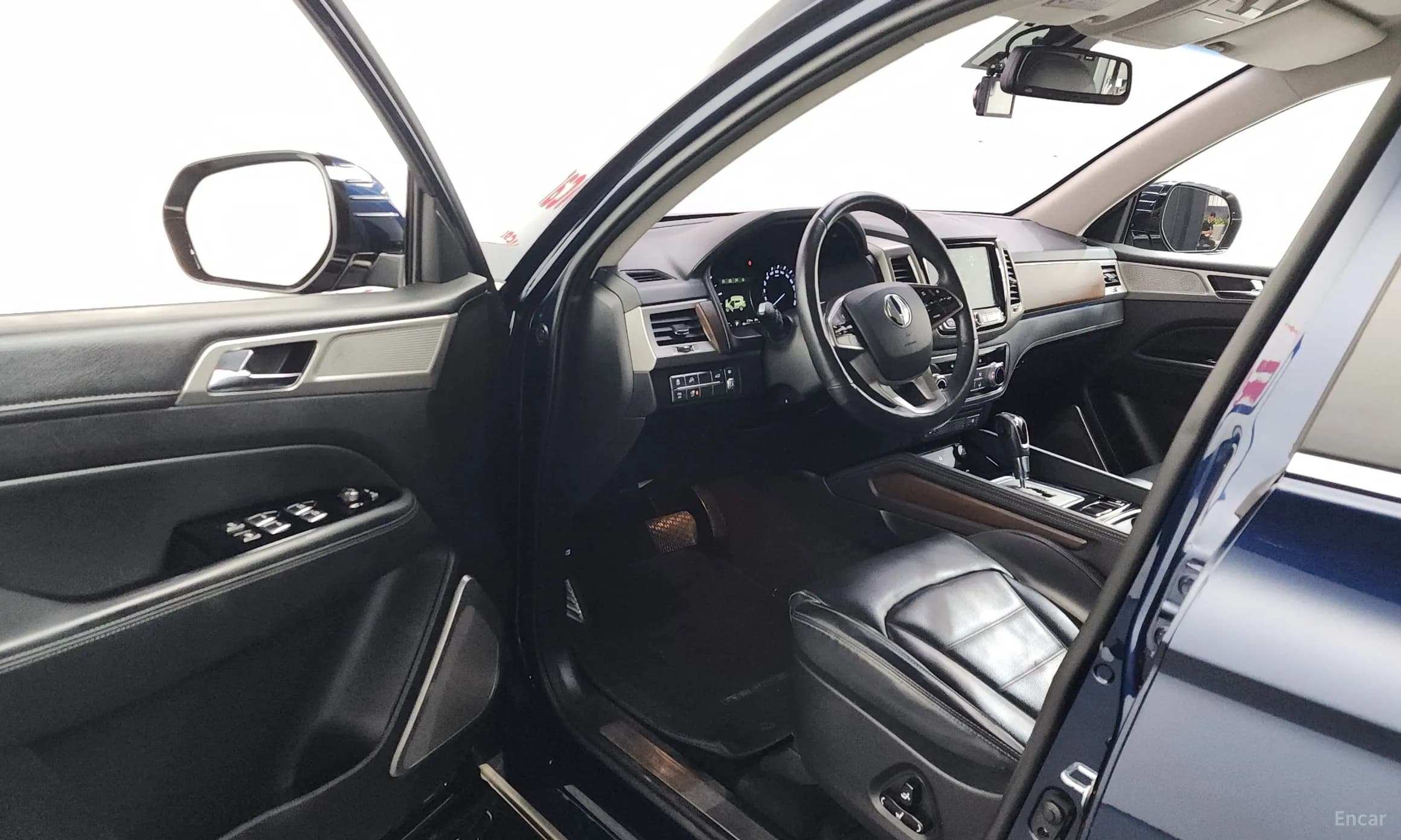 G4 Rexton