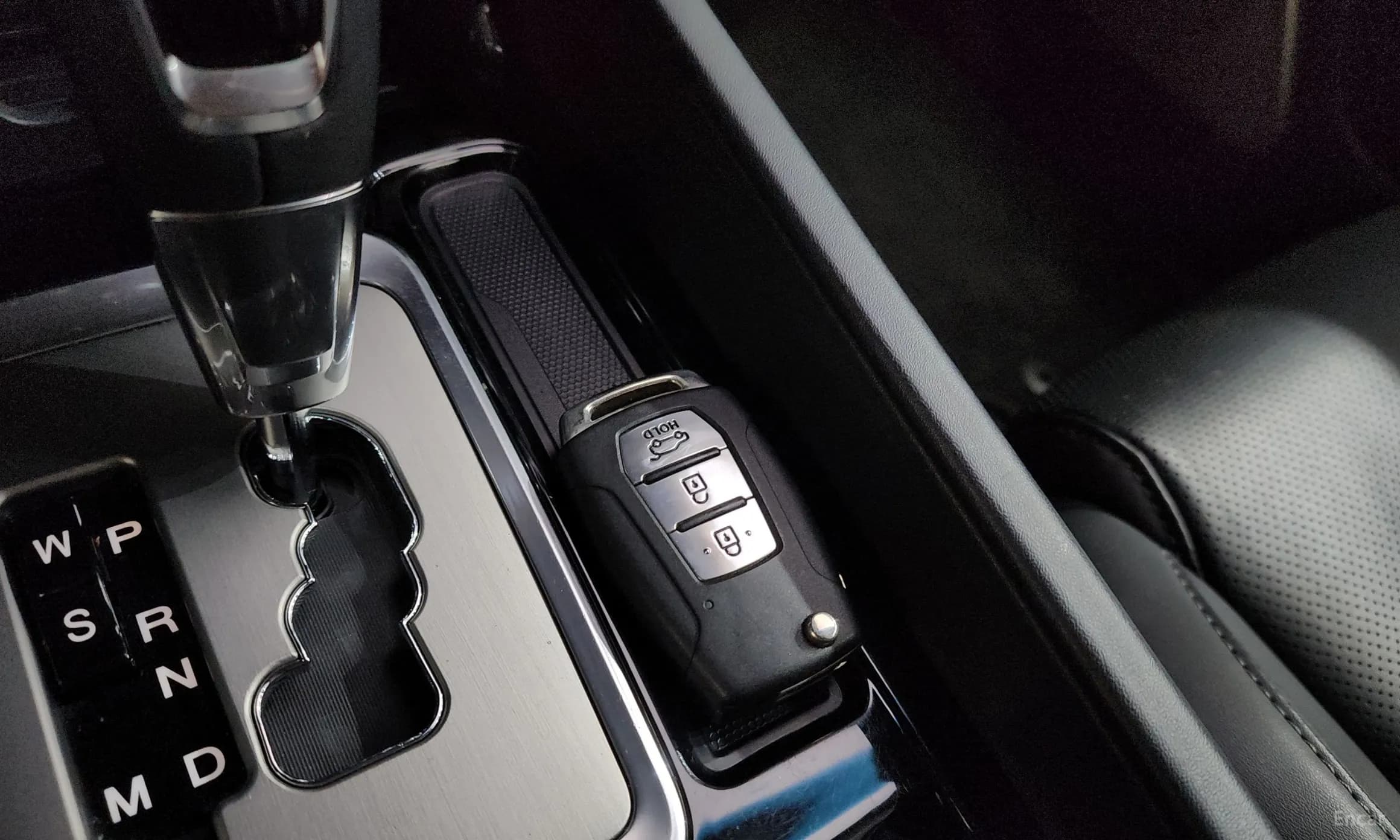 G4 Rexton