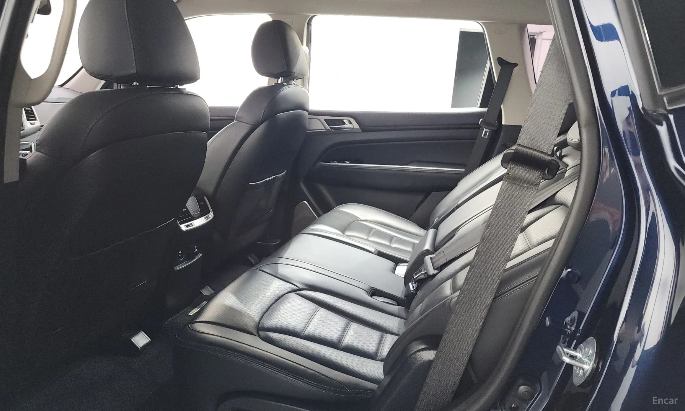 G4 Rexton