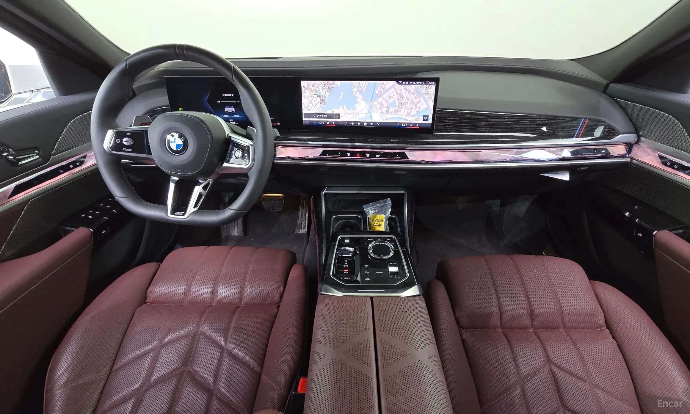 7 Series (G70)
