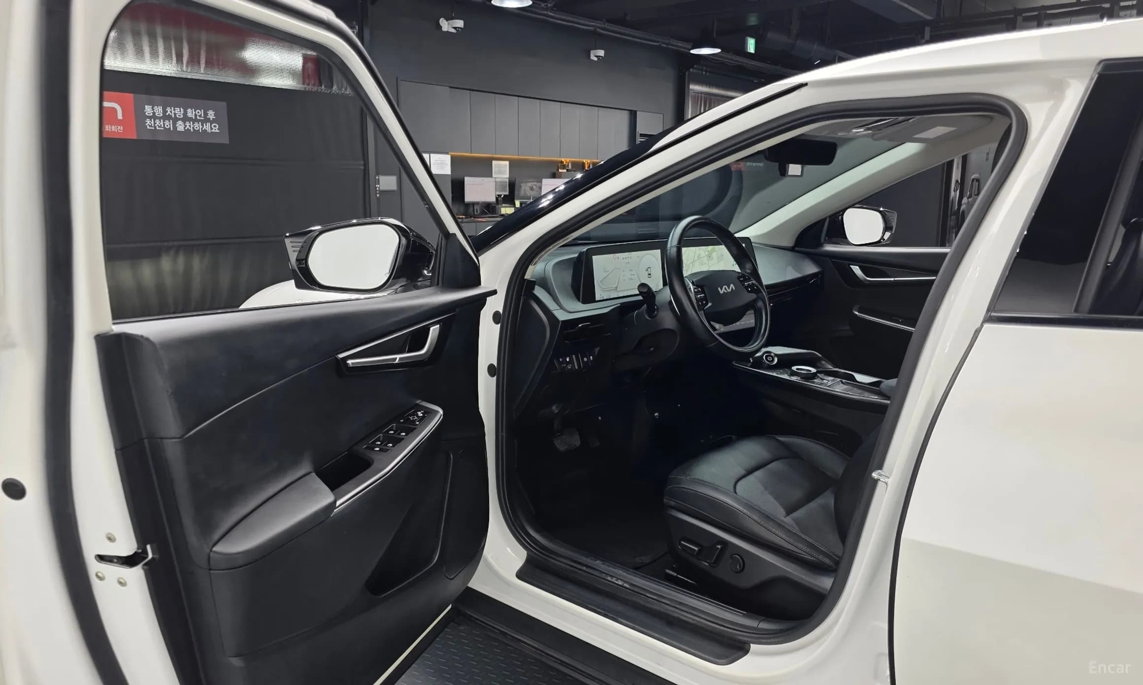 EV6