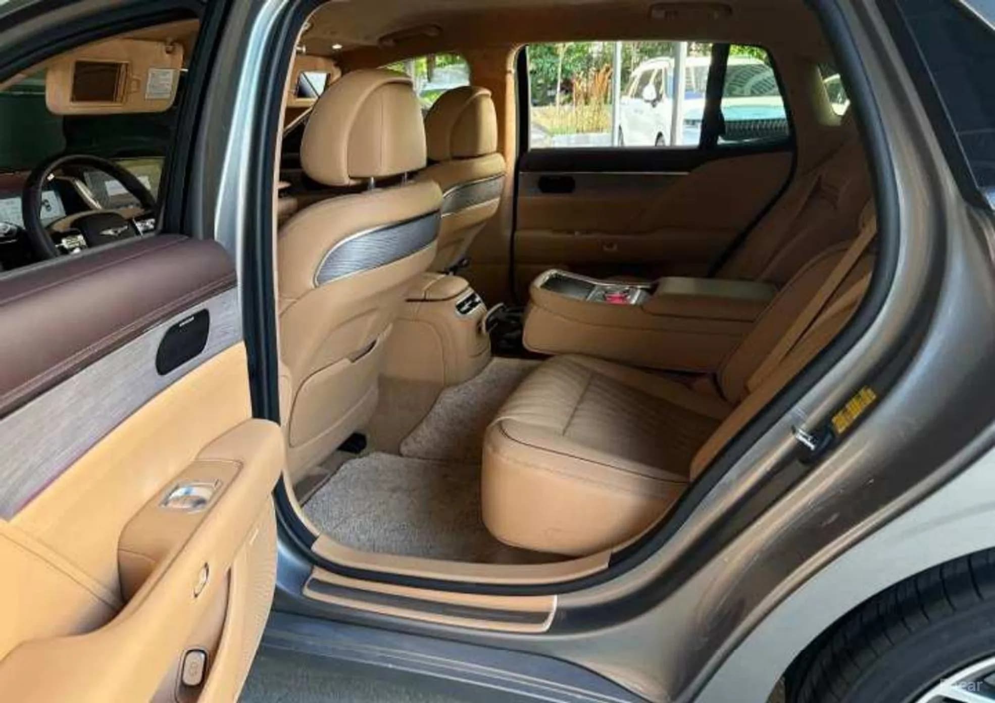 G90 (RS4)