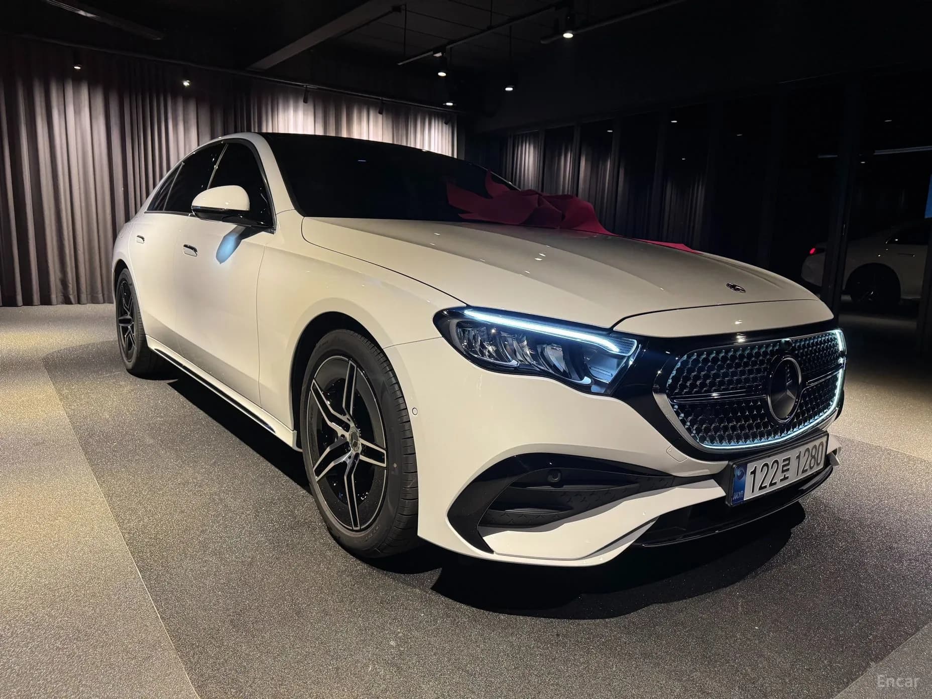 E-Class W214