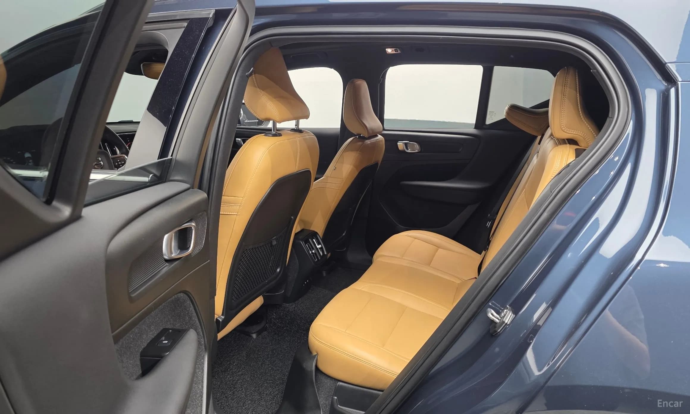 XC40