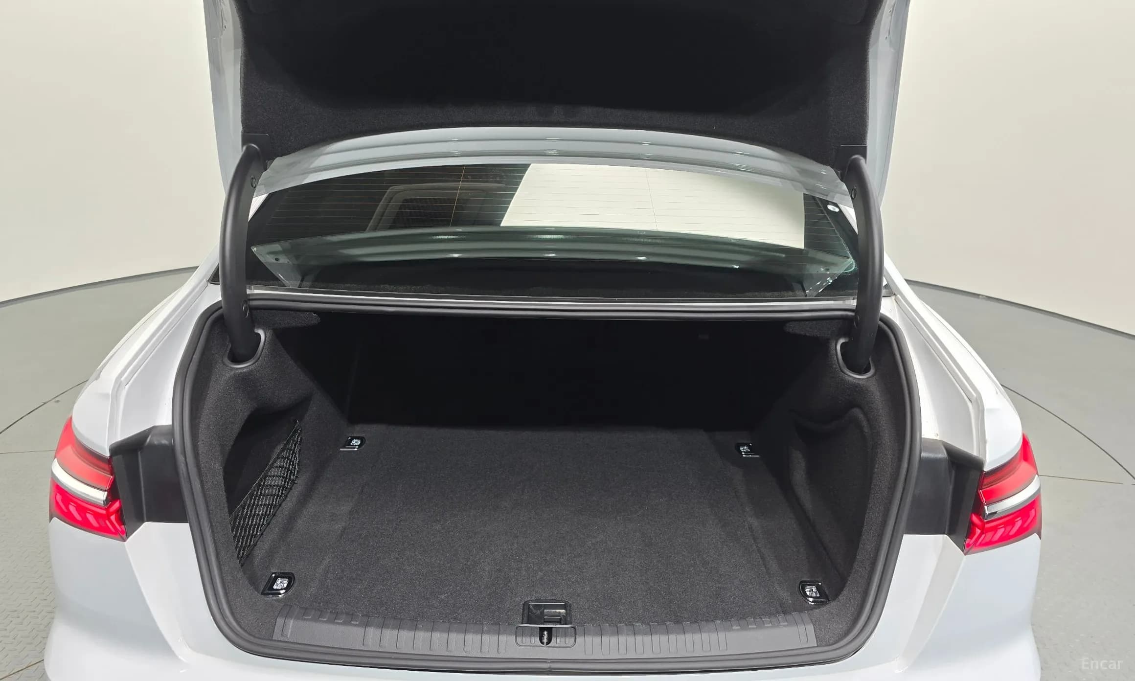 A6 (C8)