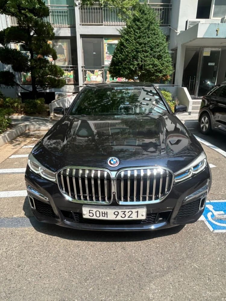 7 Series (G11)