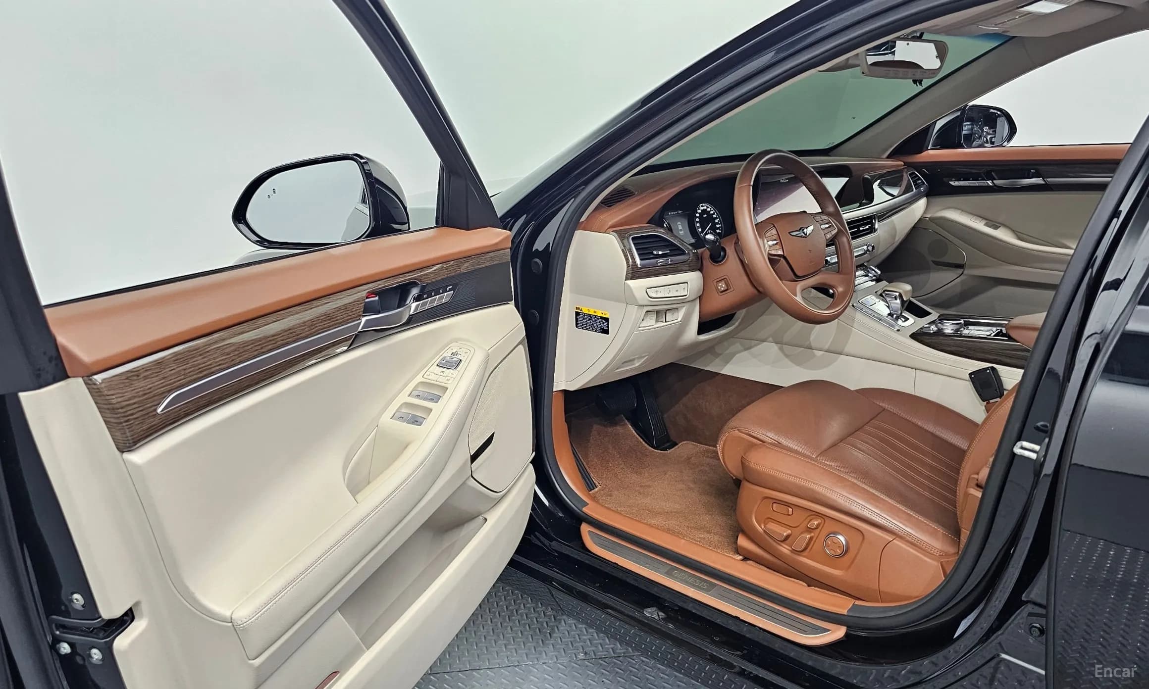 G90