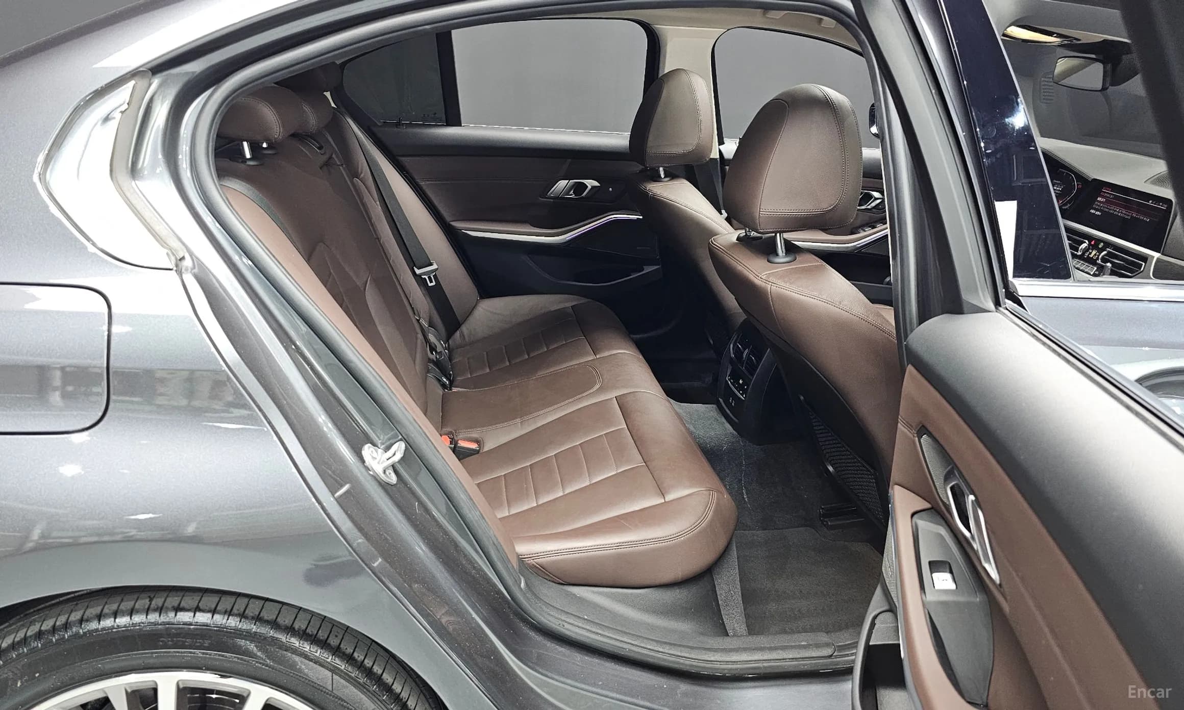 3 Series (G20)