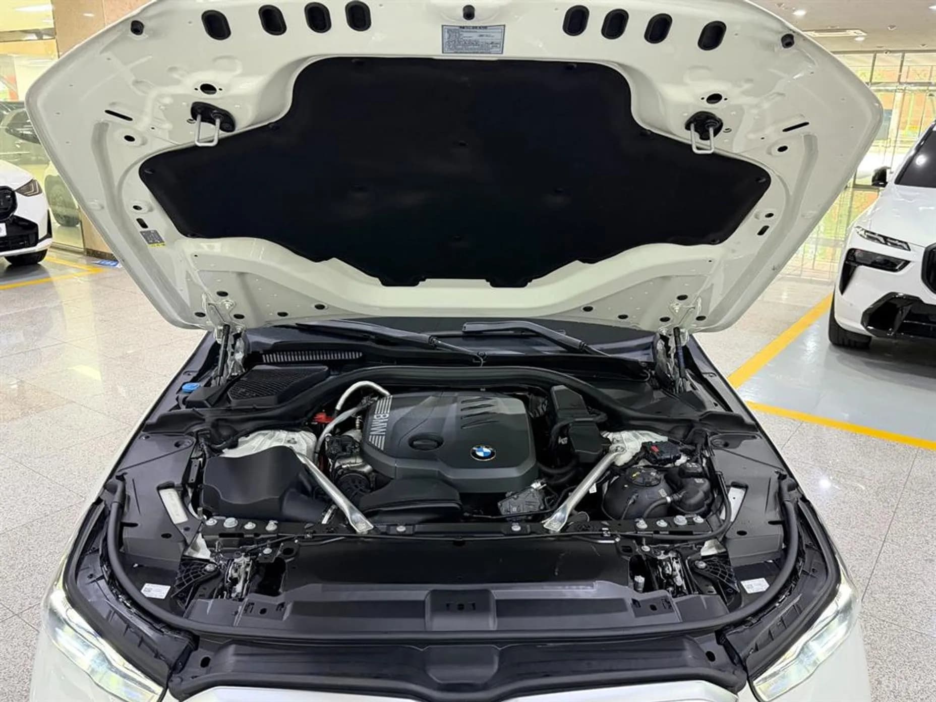5 Series (G60)