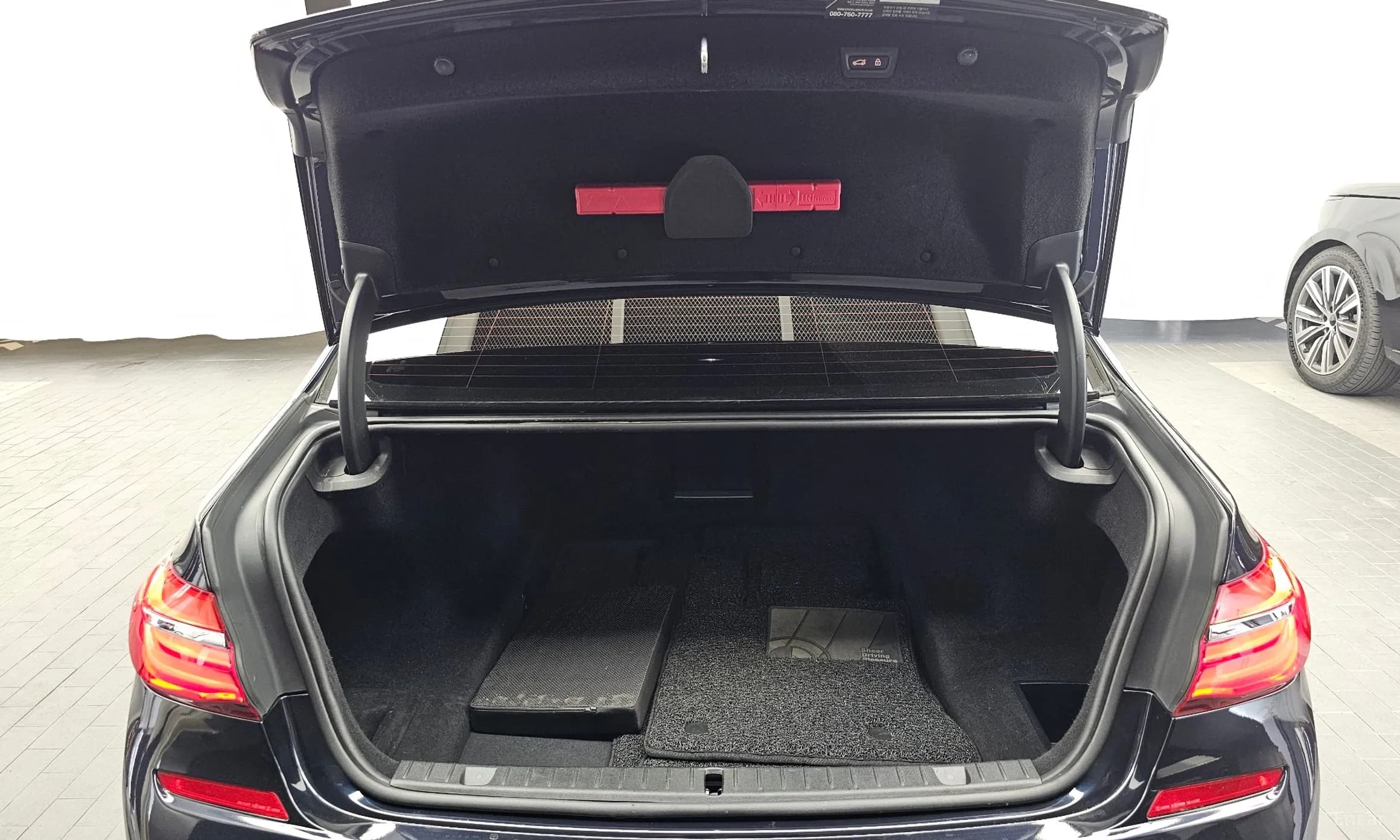 7 Series (G11)
