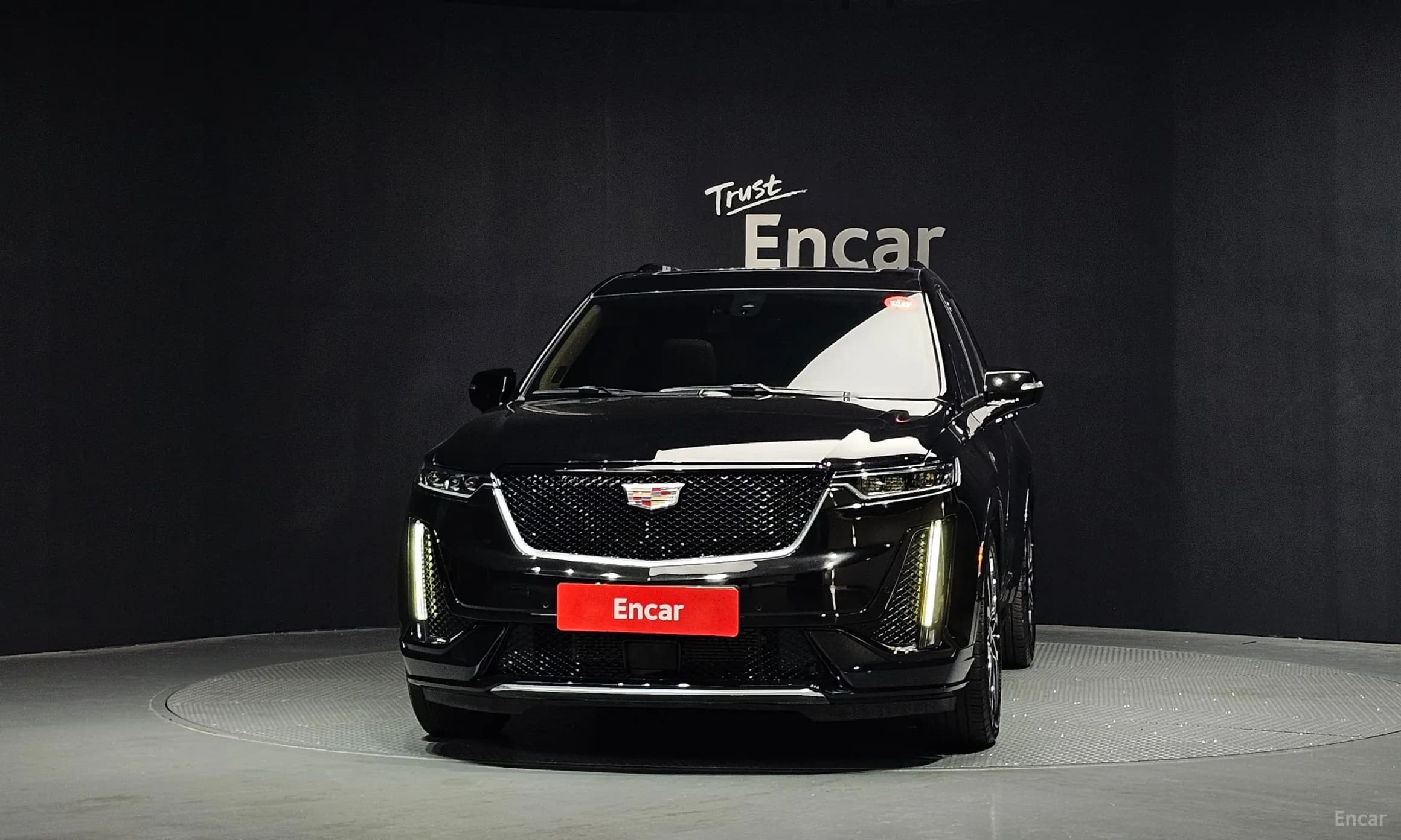 XT6